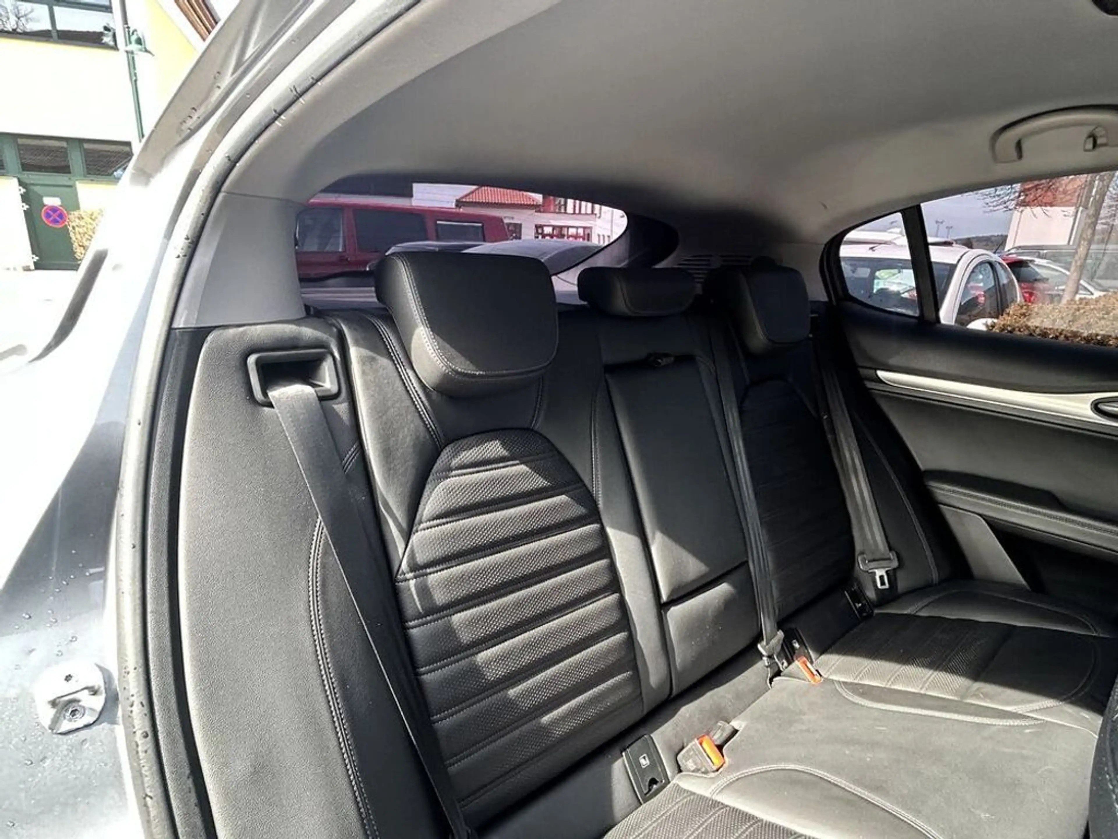 Alfa Romeo Stelvio Sprint Q4 *SPORT*ACC*KEYLESS*AHK*20'' — photo 14
