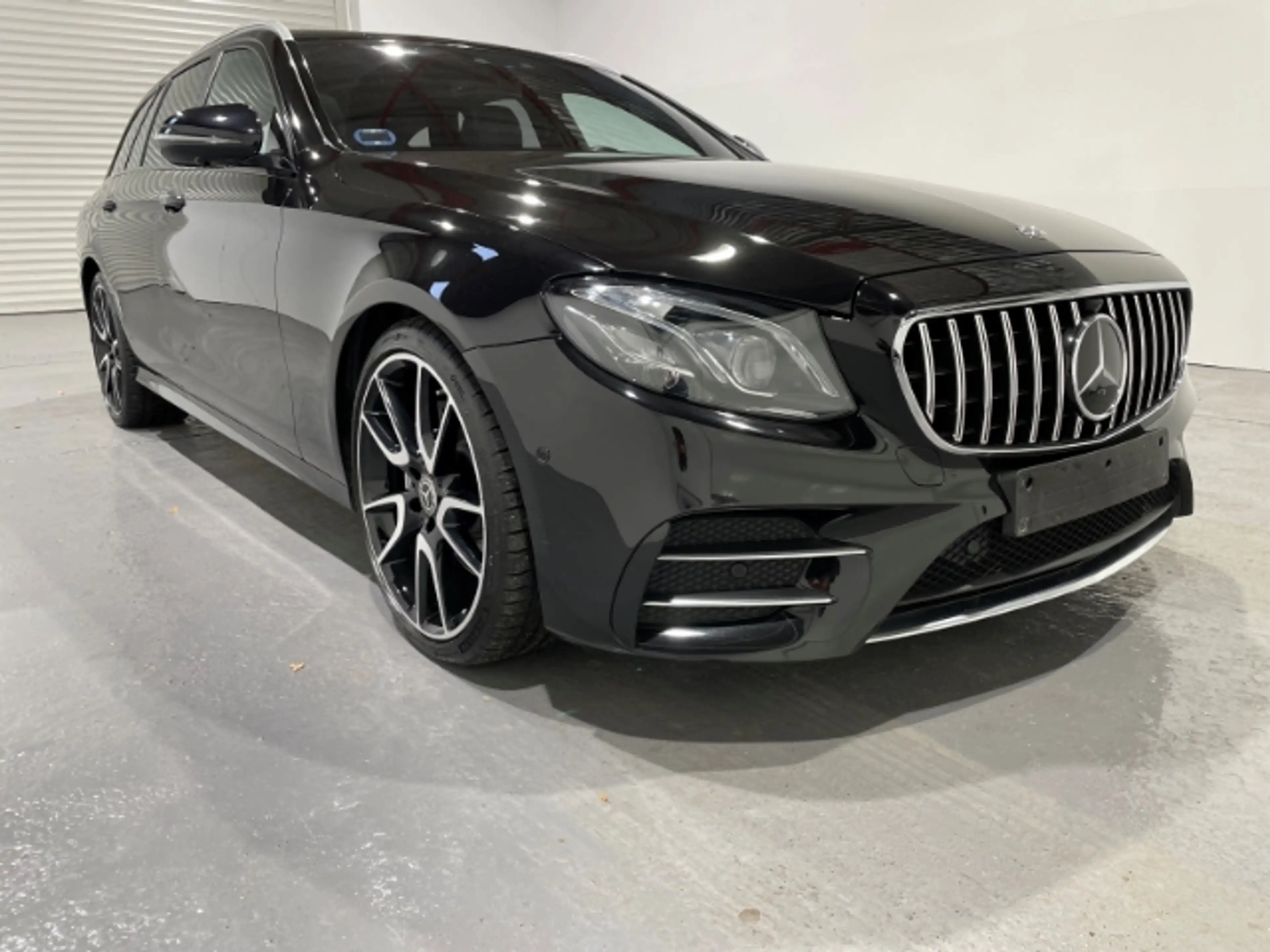 Mercedes-Benz E 43 AMG T4Matic EU6 Leder LED ACC Navi Burmester GSD — photo 4
