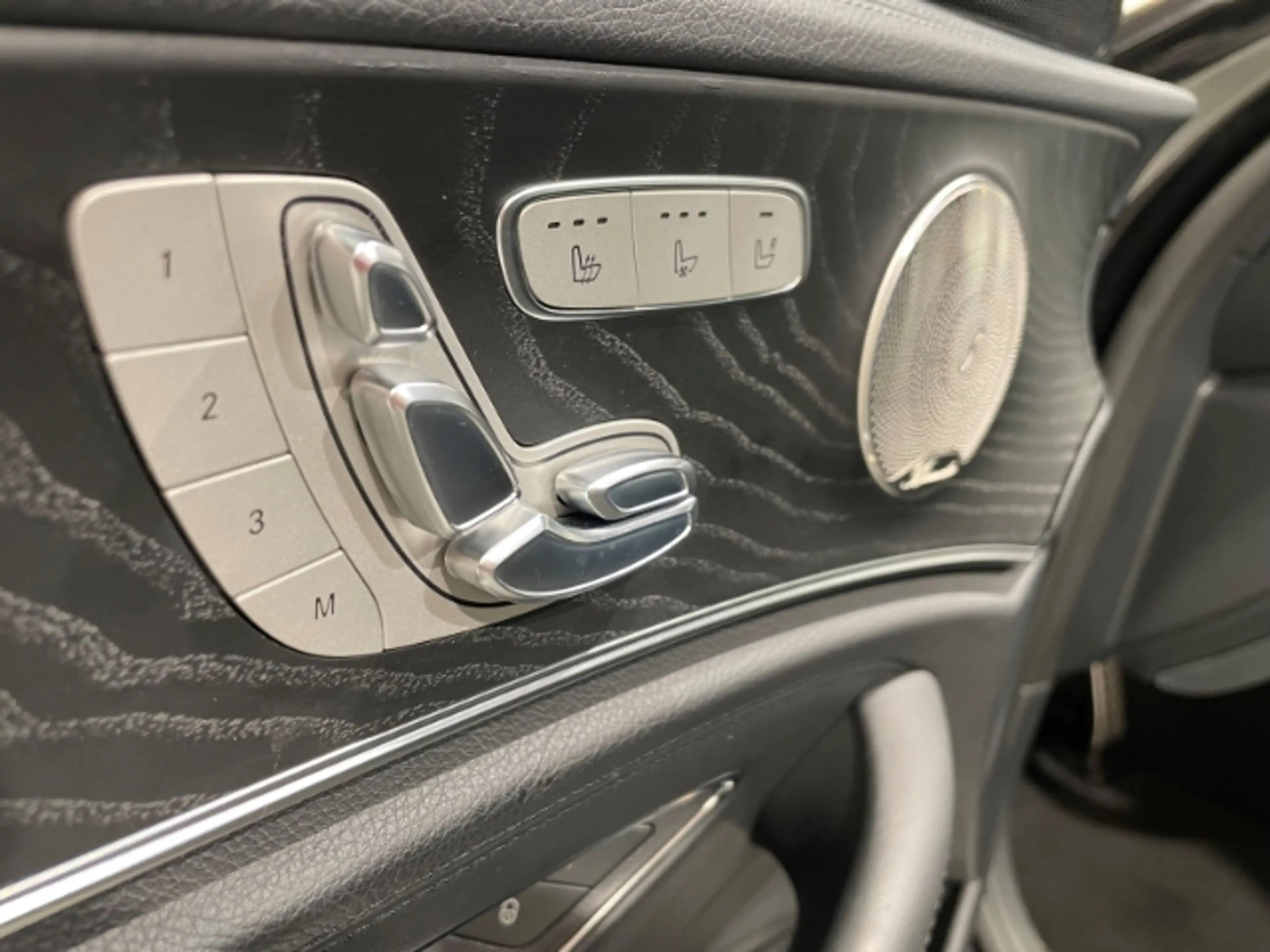 Mercedes-Benz E 43 AMG T4Matic EU6 Leder LED ACC Navi Burmester GSD — photo 12