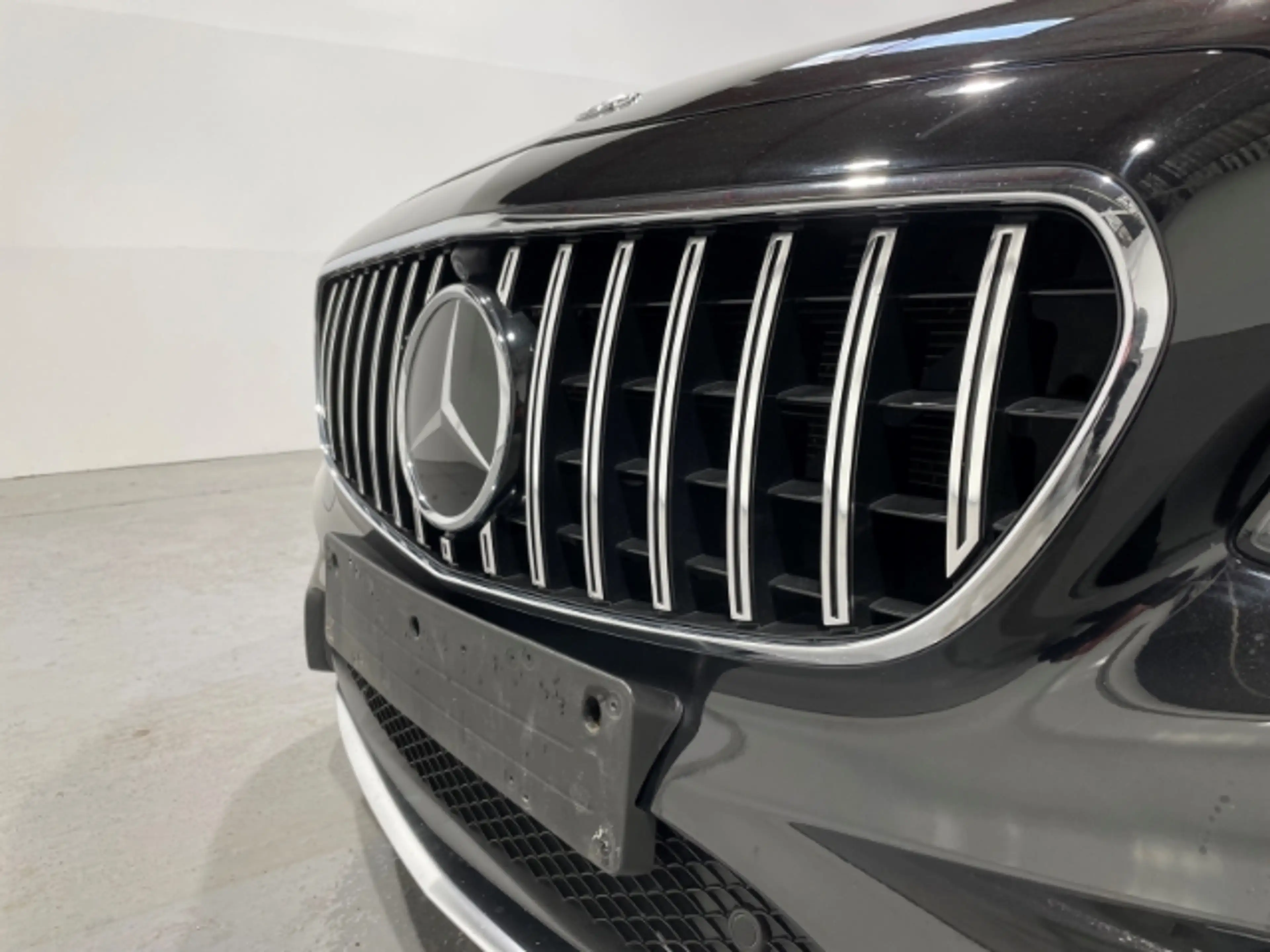 Mercedes-Benz E 43 AMG T4Matic EU6 Leder LED ACC Navi Burmester GSD — photo 5