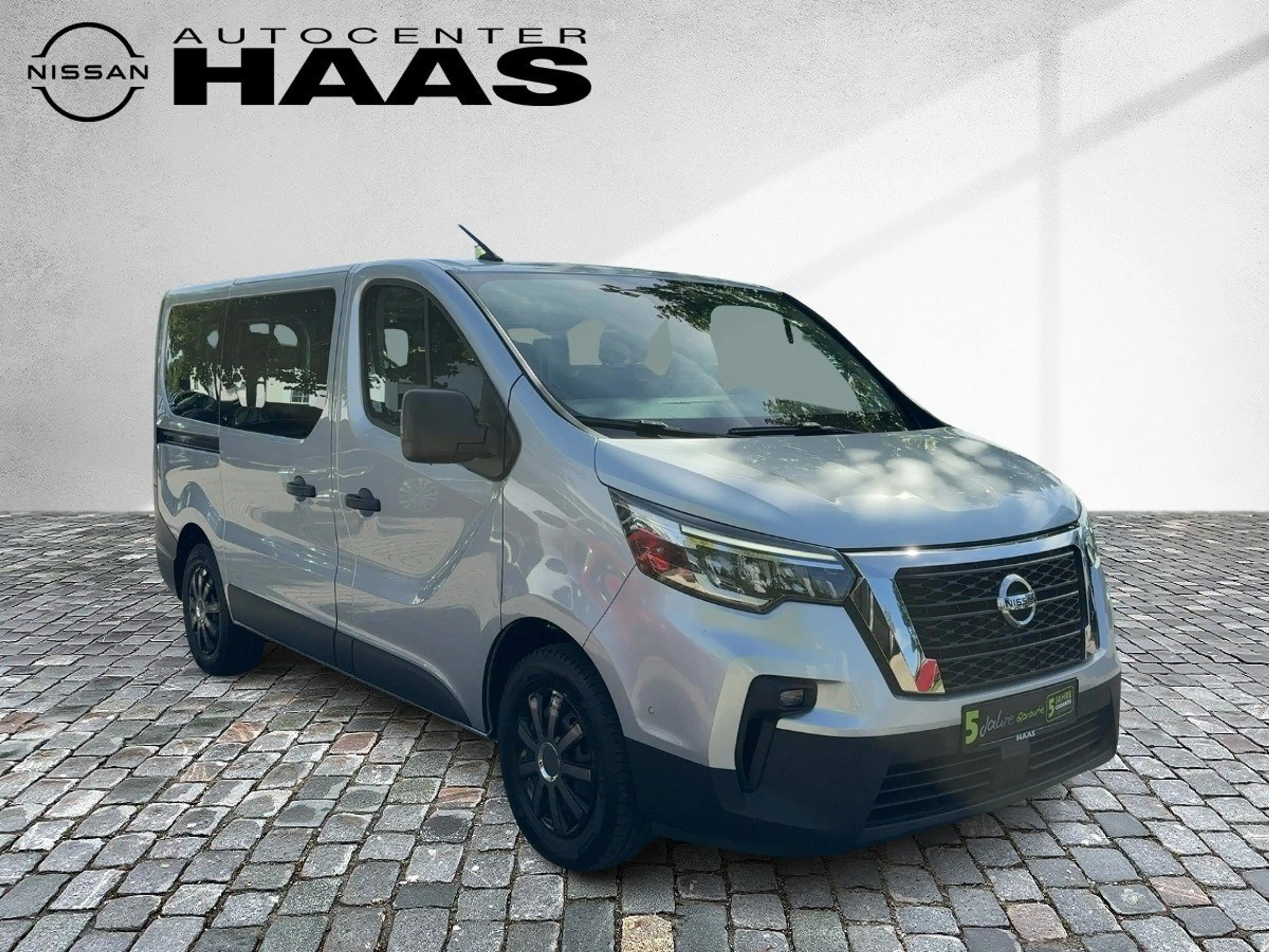 Nissan NV300 Kombi dCi 170 L1H1 2.8t N-CONNECTA LED+360 — photo 7