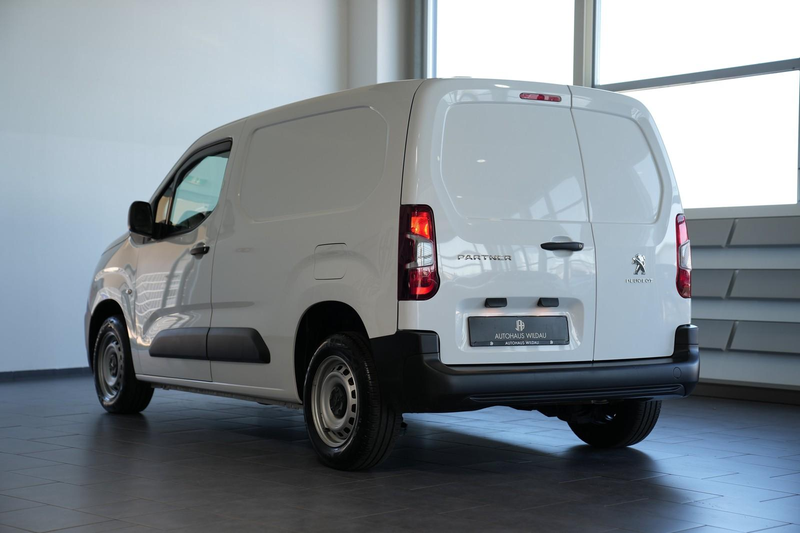 Peugeot Partner Premium L1 — photo 12