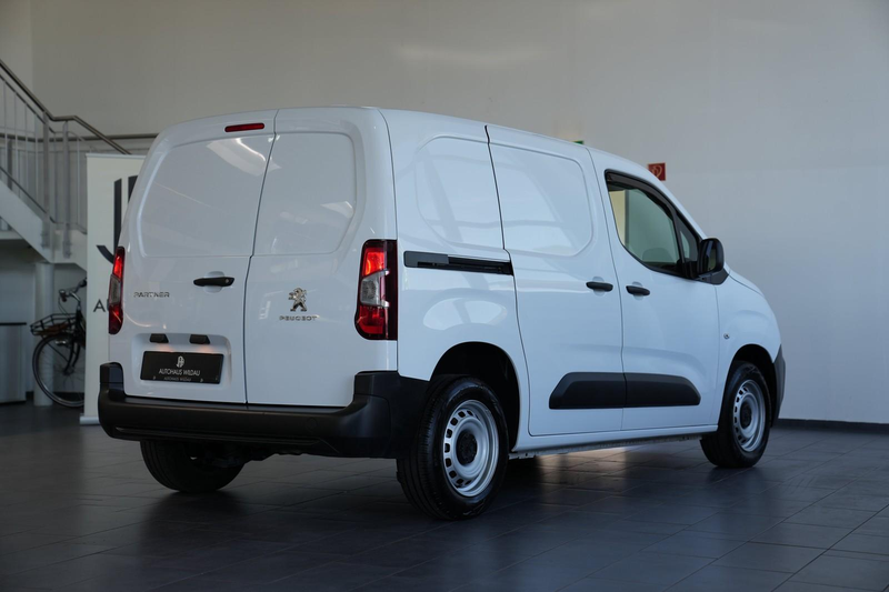 Peugeot Partner Premium L1 — photo 8