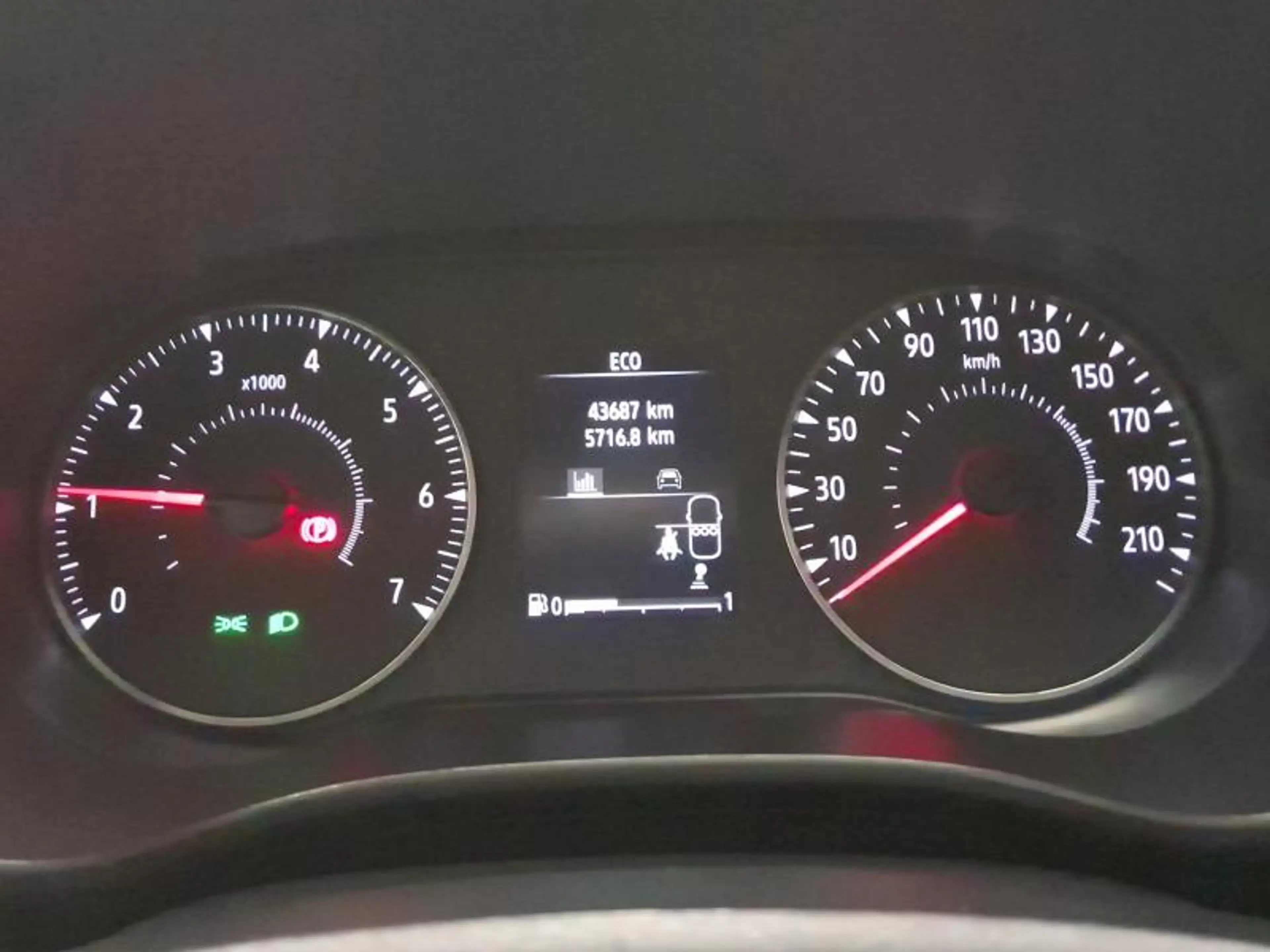 Dacia Sandero Stepway Plus Tce 90 — photo 11