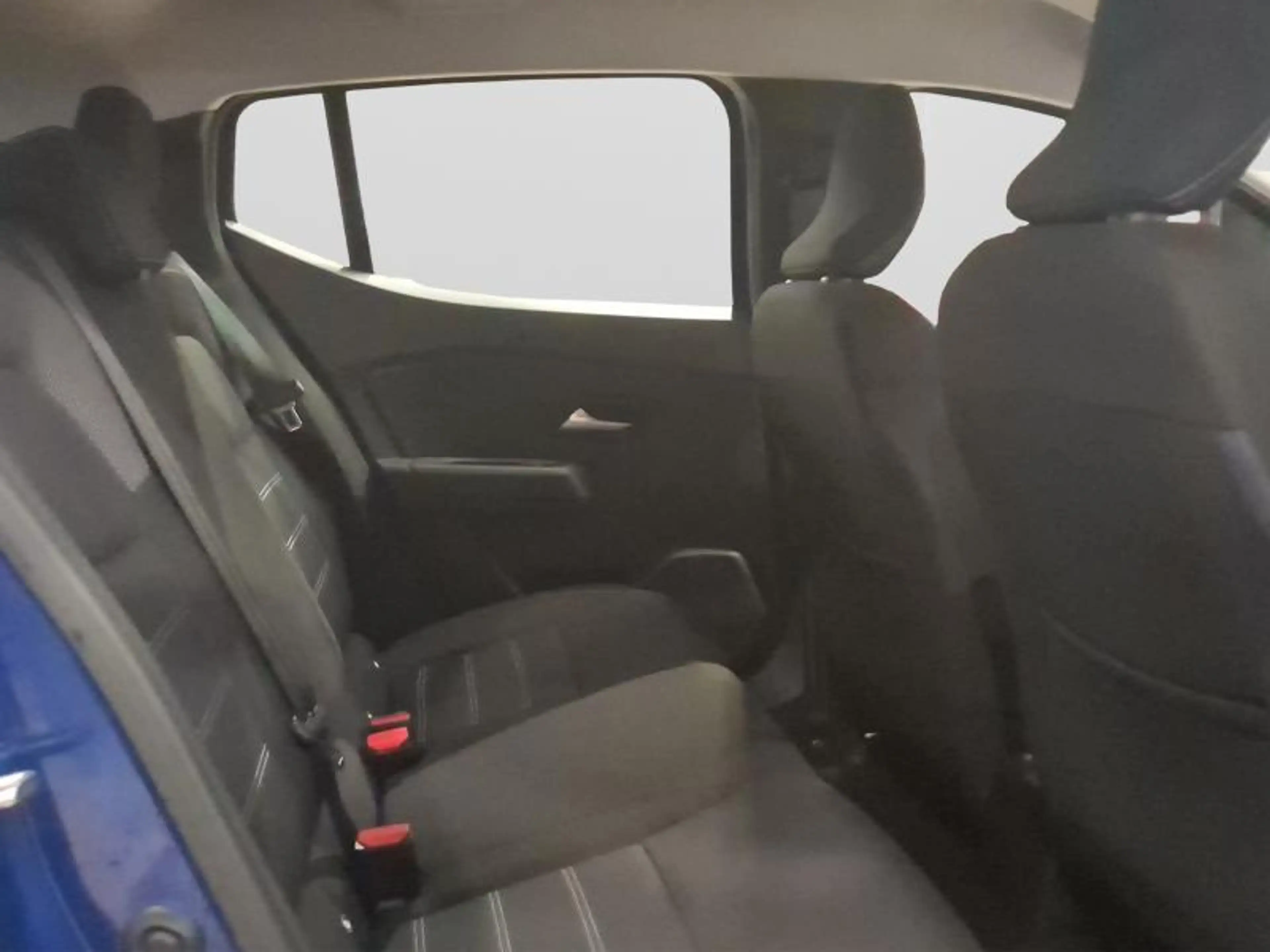 Dacia Sandero Stepway Plus Tce 90 — photo 14