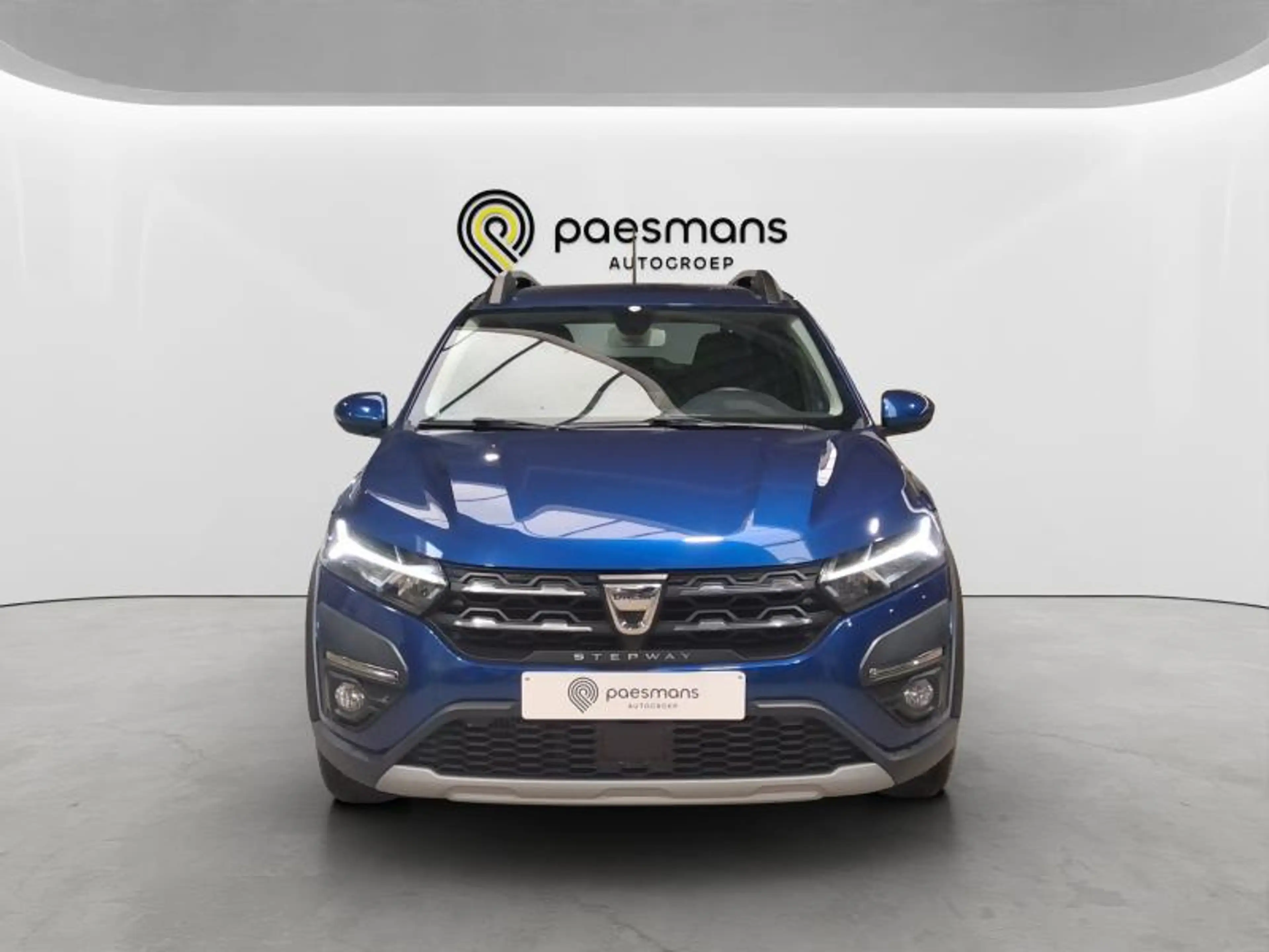 Dacia Sandero Stepway Plus Tce 90 — photo 2