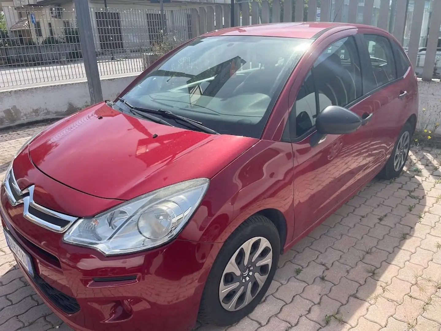 Citroen C3 C3 1.0 vti Seduction 68cv Rouge - 2