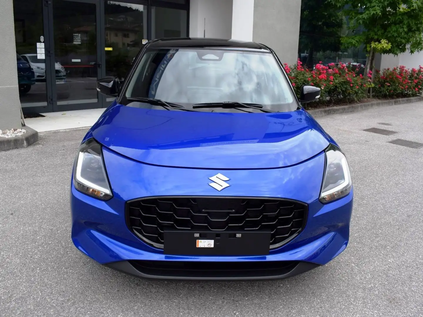 Suzuki Swift 1.2 83cv Hybrid Top 5p 2025 Azul - 2