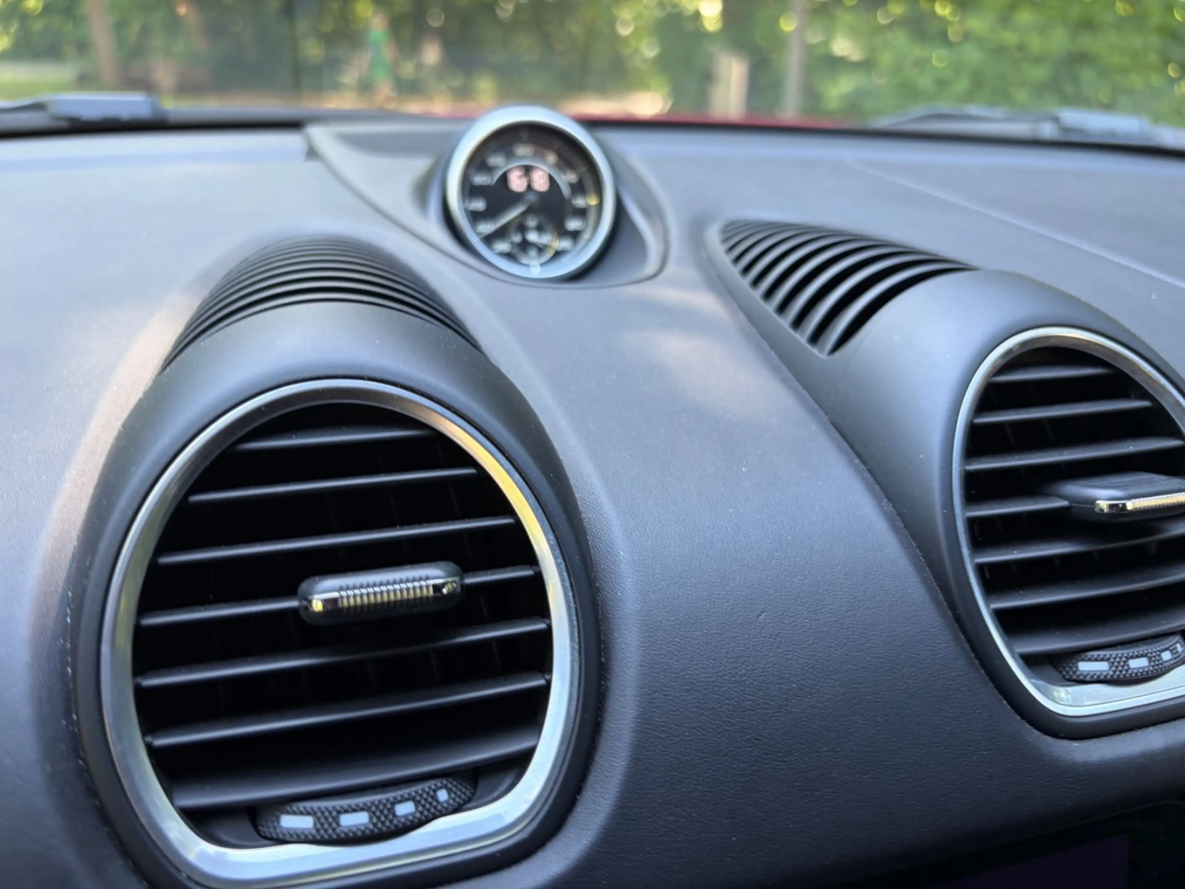 Porsche Boxster GTS SPORT CHRONO KLAPPE — photo 18