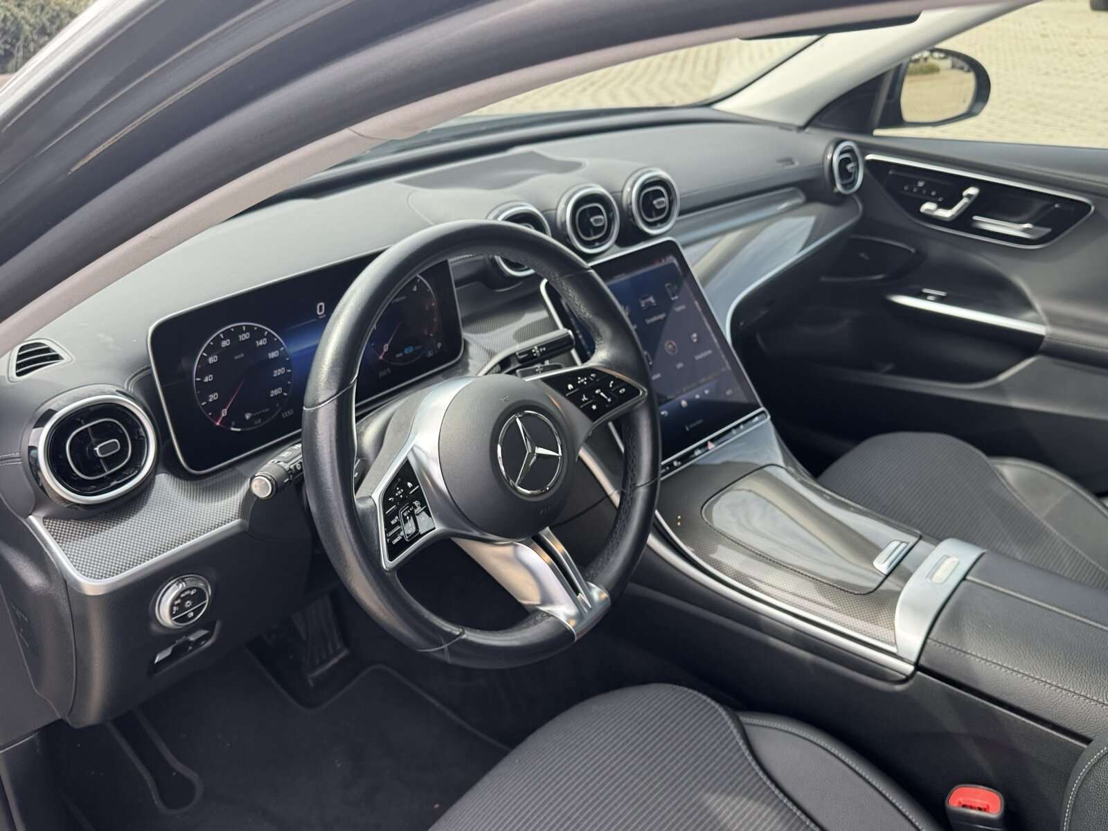 Mercedes-Benz C 220
