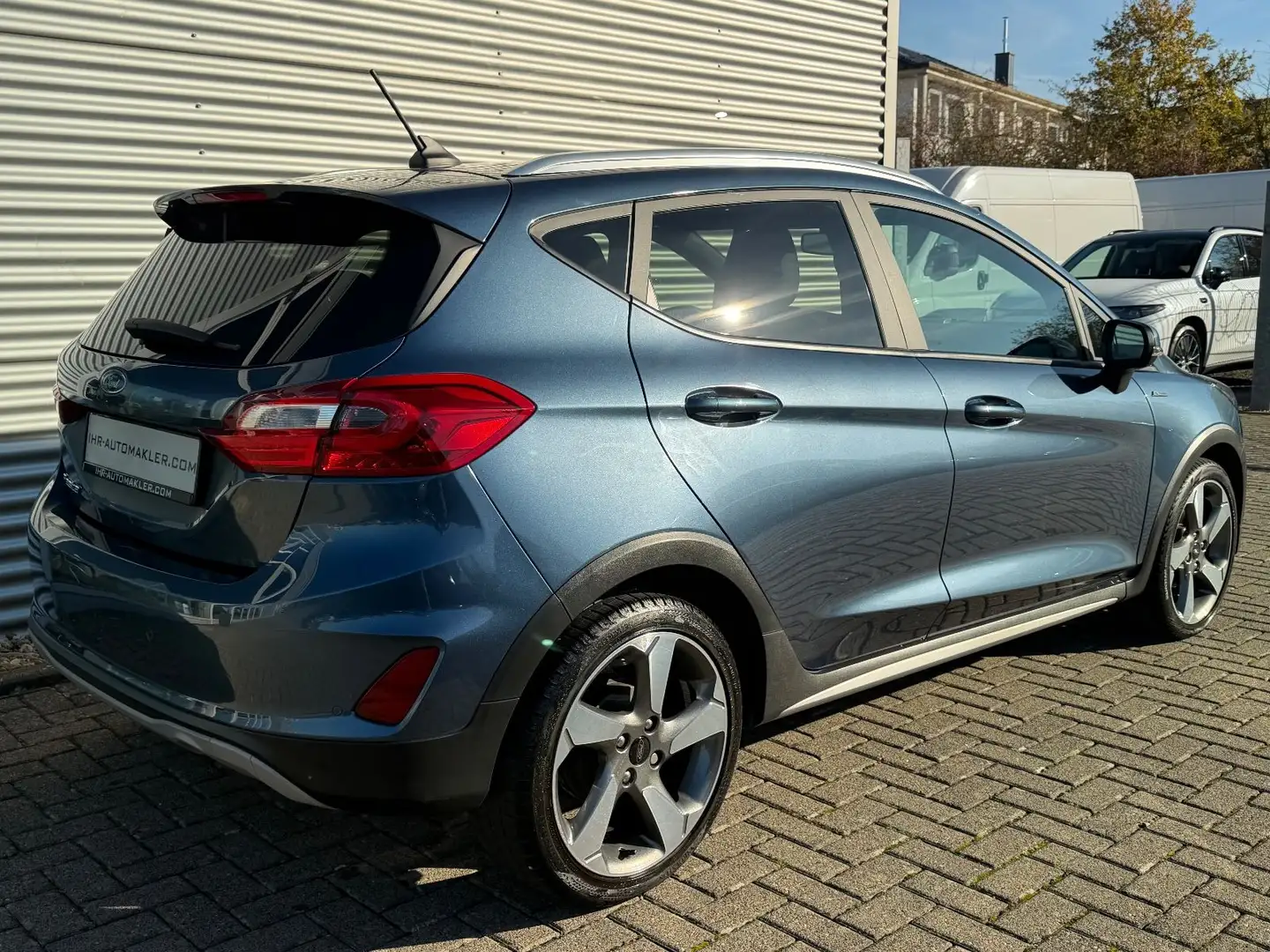 Ford Fiesta Active Plus Key Free LED Bleu - 2