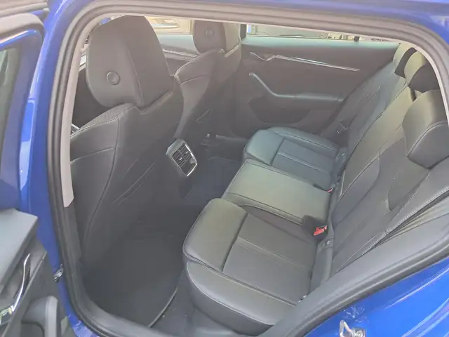 Skoda Octavia view 9