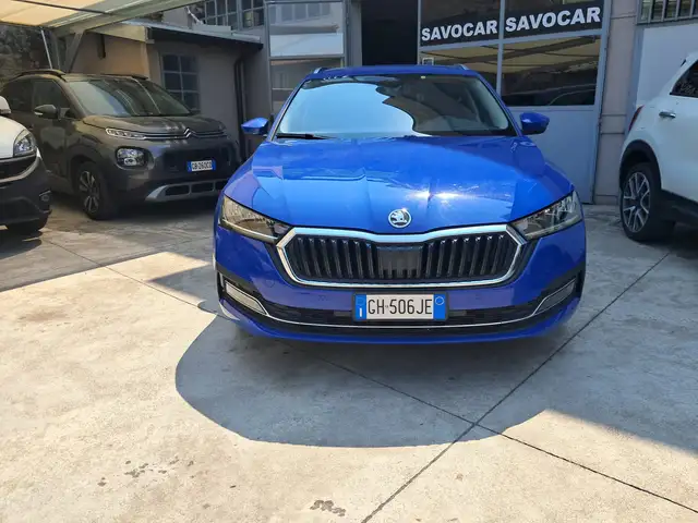 Skoda Octavia view 11