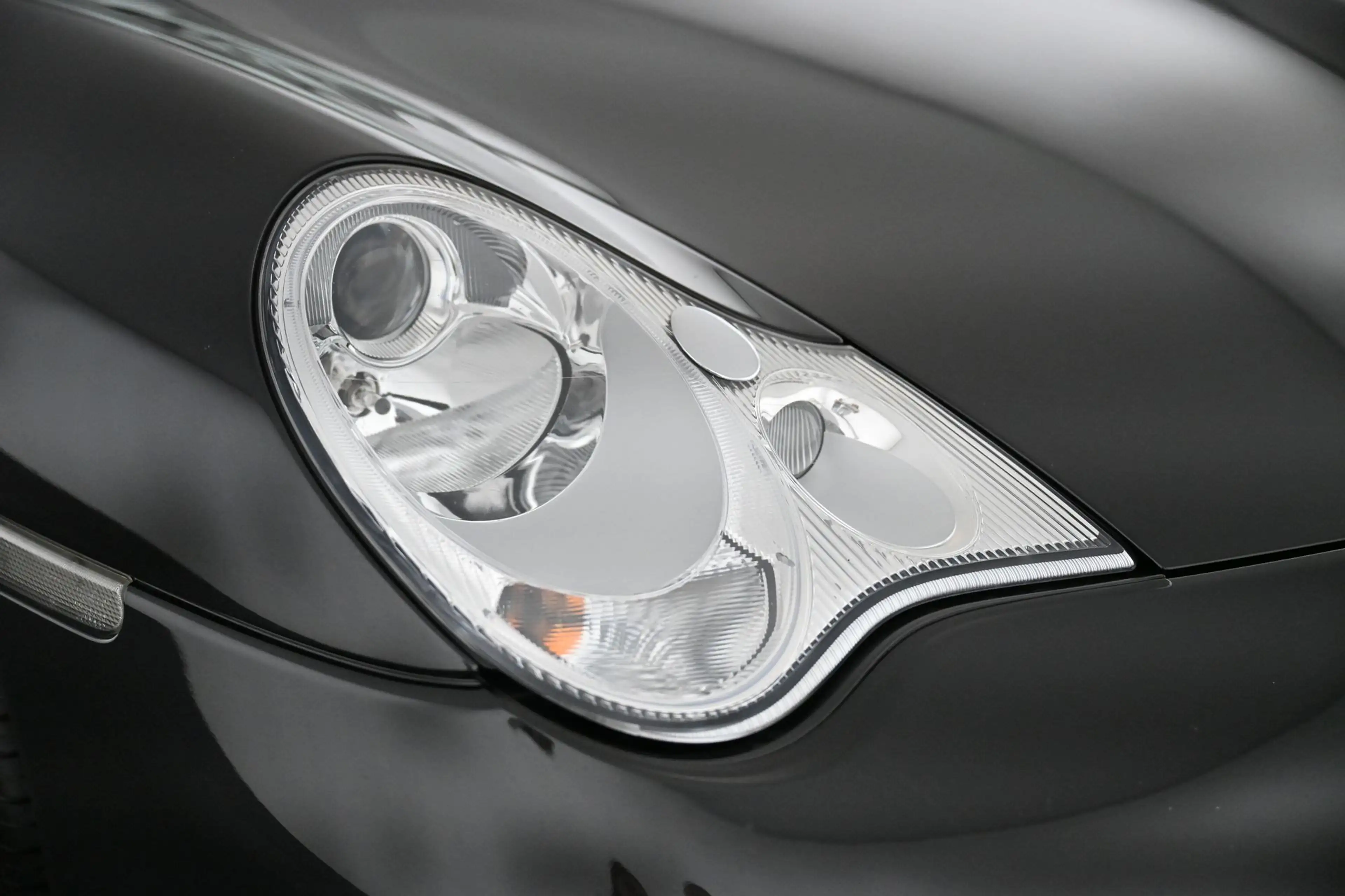 Porsche 996 911 Carrera 4S — photo 27