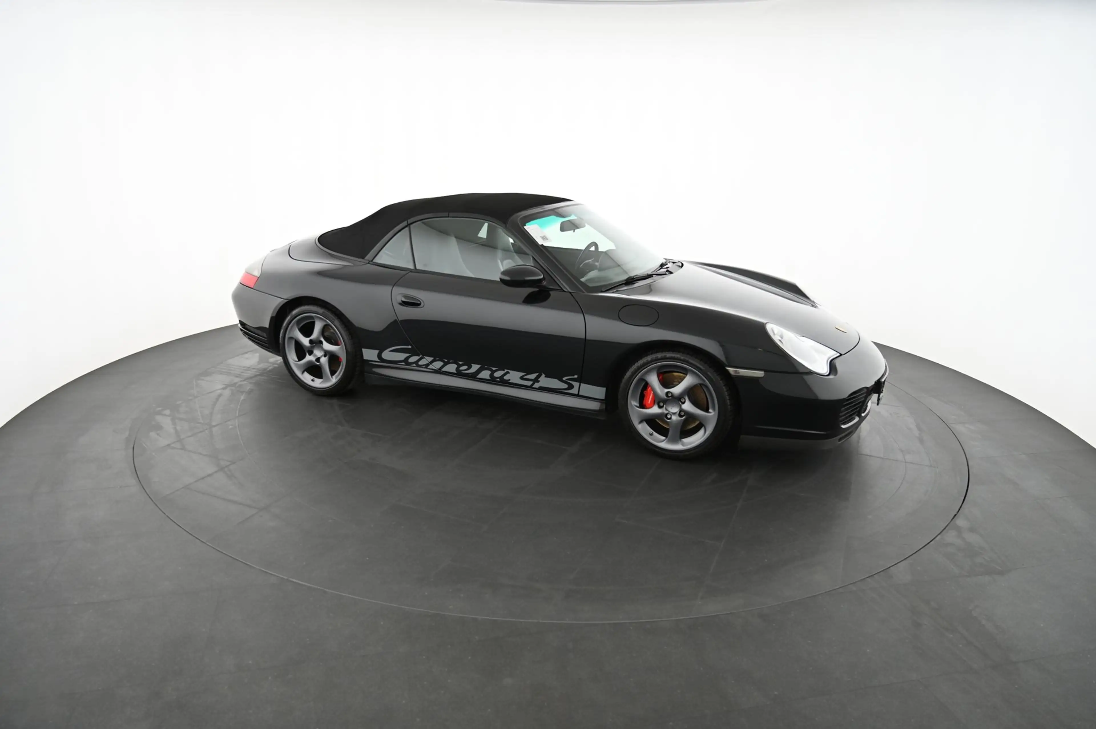 Porsche 996 911 Carrera 4S — photo 20