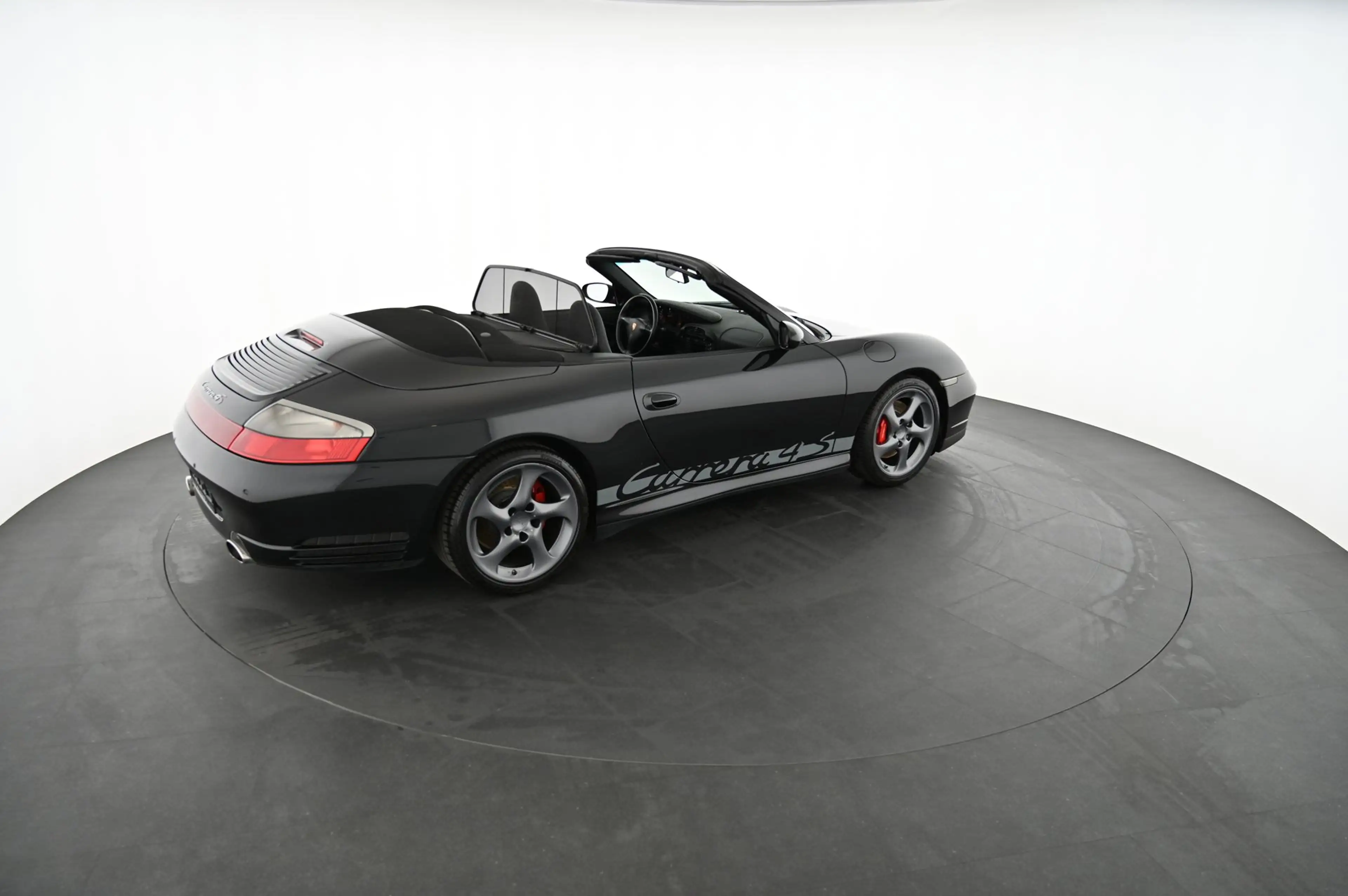 Porsche 996 911 Carrera 4S — photo 4