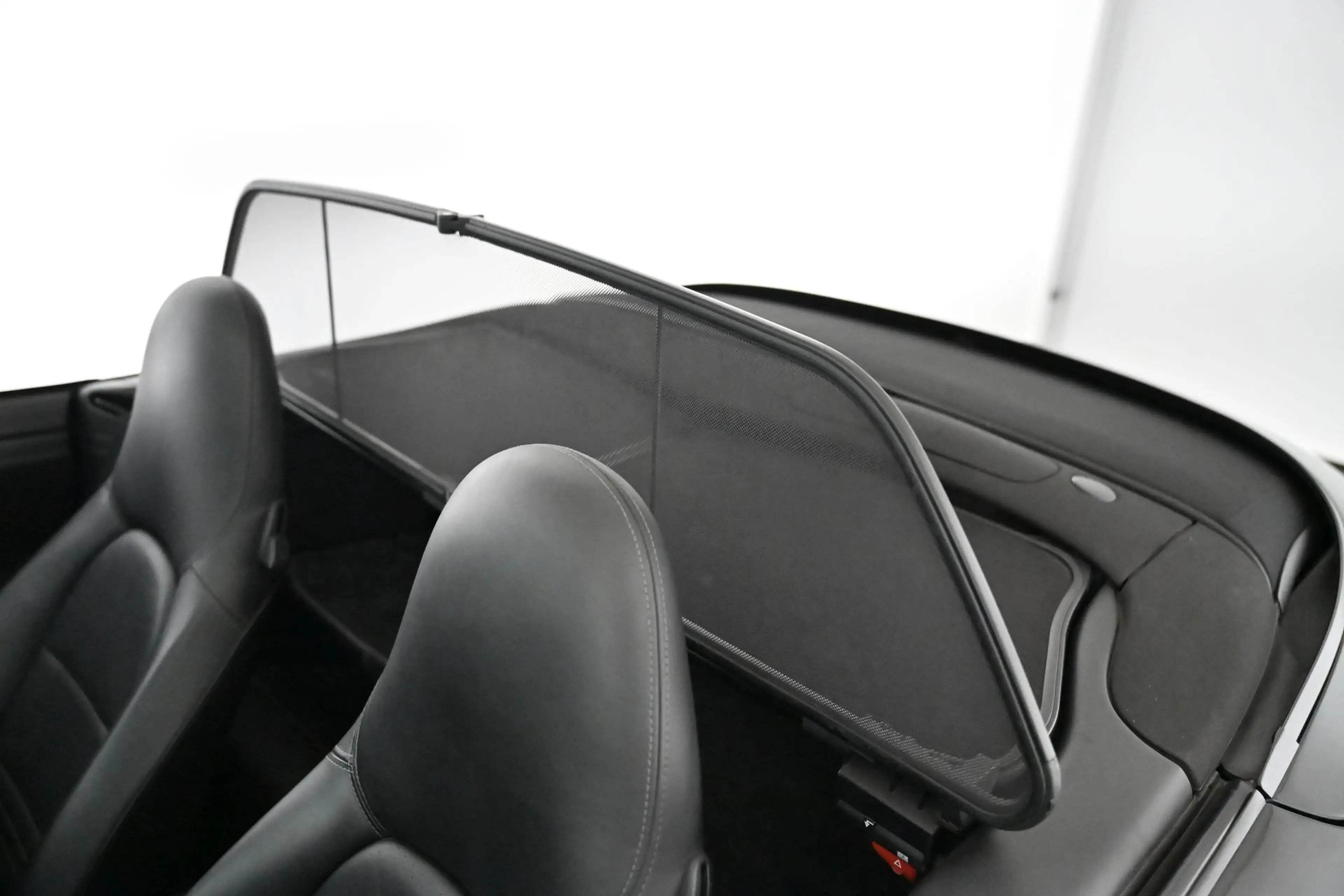 Porsche 996 911 Carrera 4S — photo 38