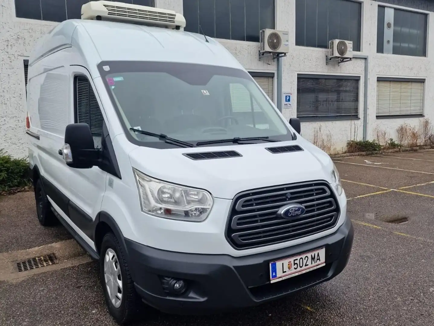 Ford Transit 2,0 L3H3 350 Transporter (Ladeboard + Kühler ) Weiß - 2