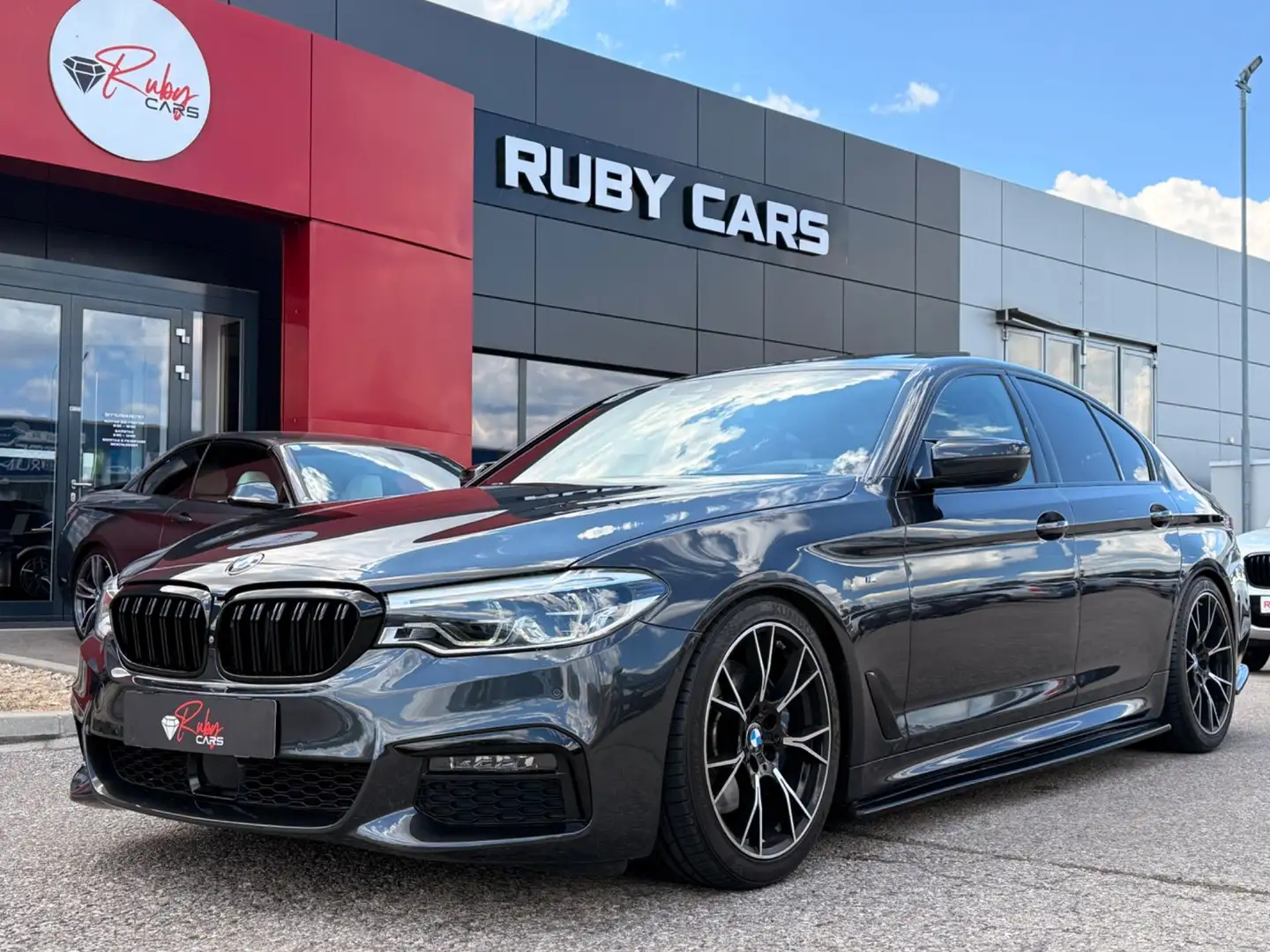 BMW 520 5er - 520 d M Sport Silber - 1