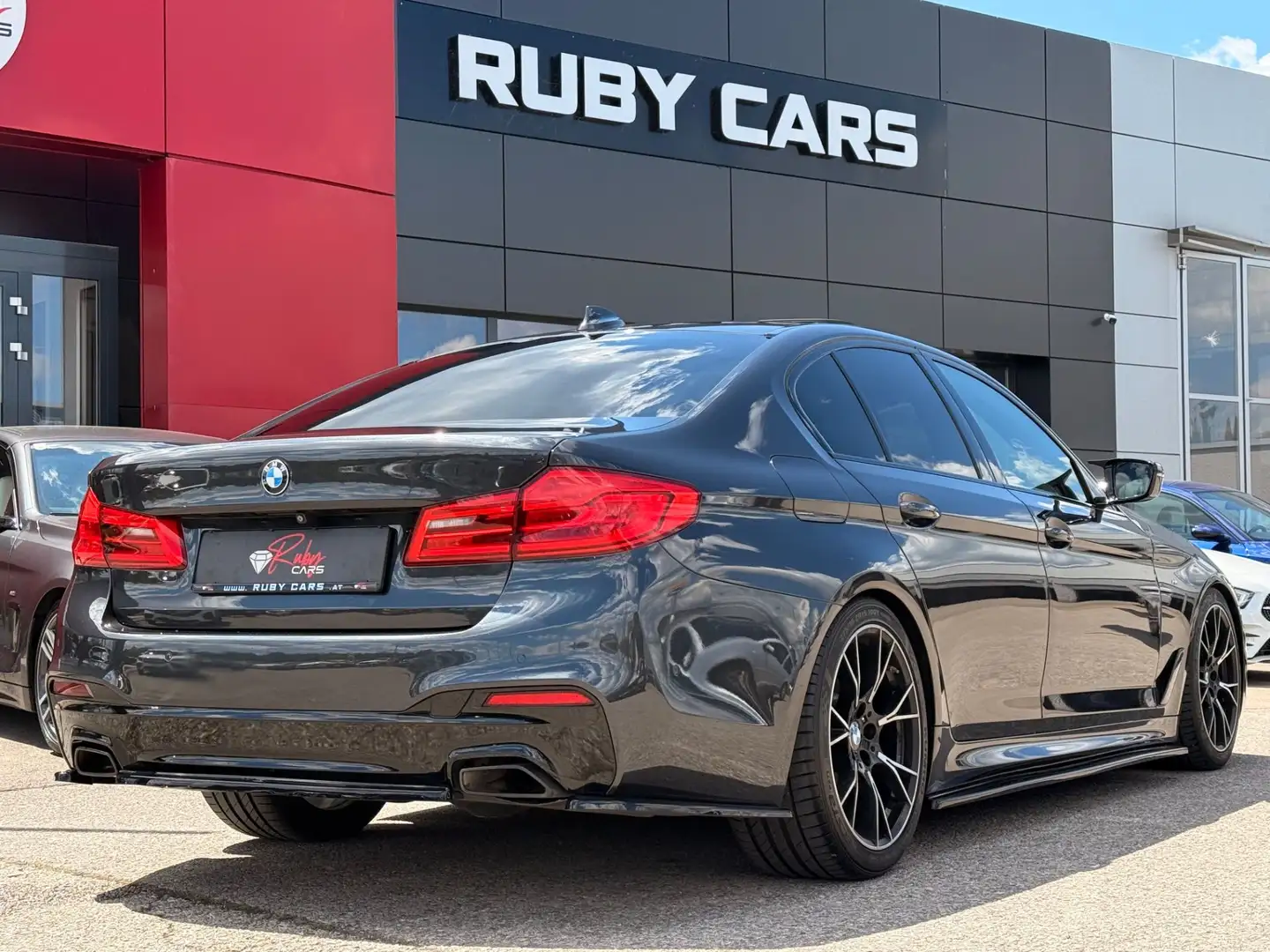 BMW 520 5er - 520 d M Sport Silber - 2