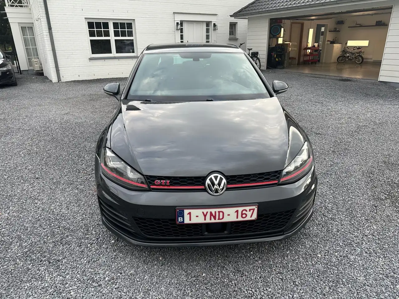 Volkswagen Golf GTI