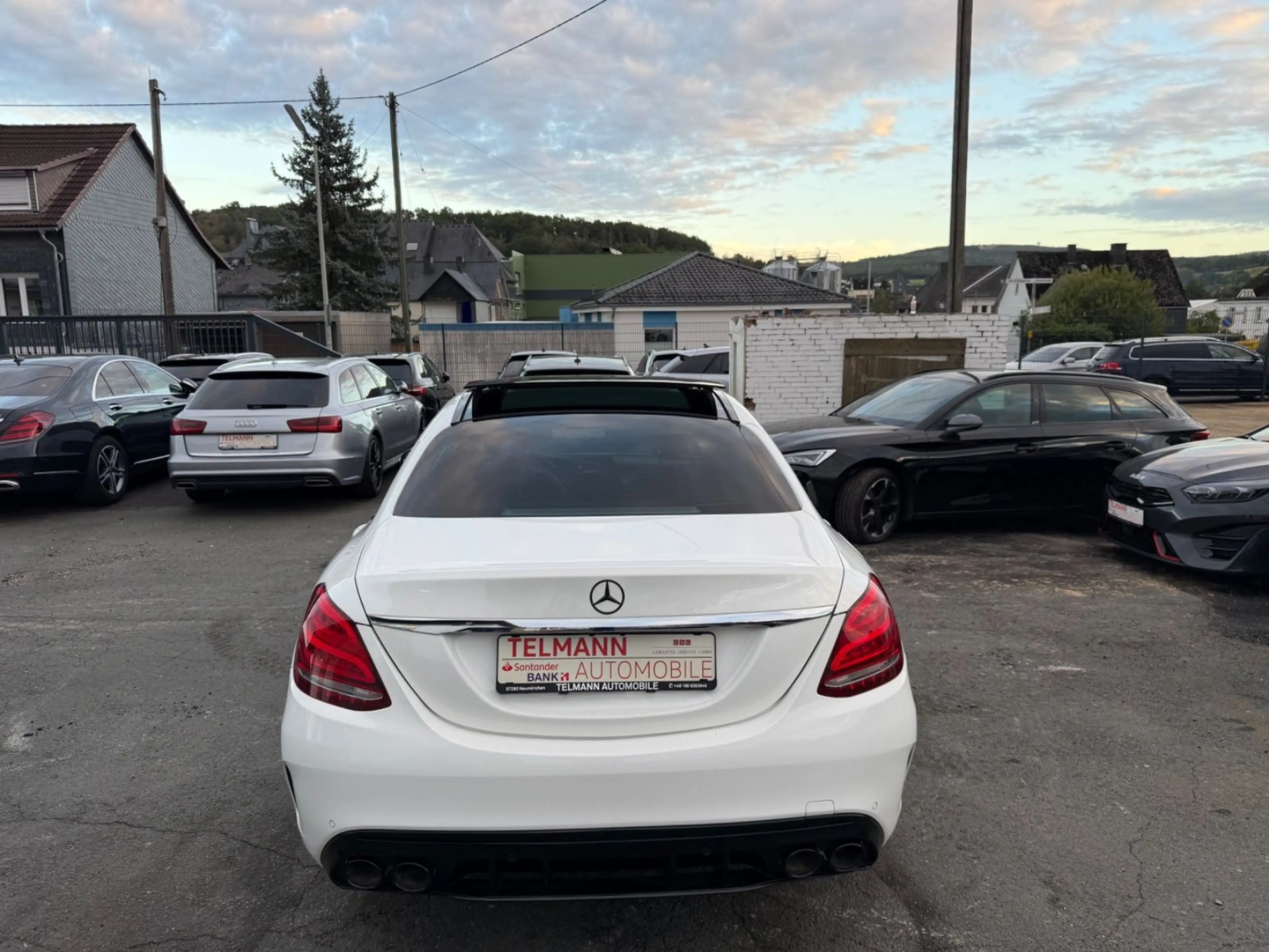 Mercedes-Benz C 400 C Limousine 4Matic/Pano-Dach/Burmester — photo 7