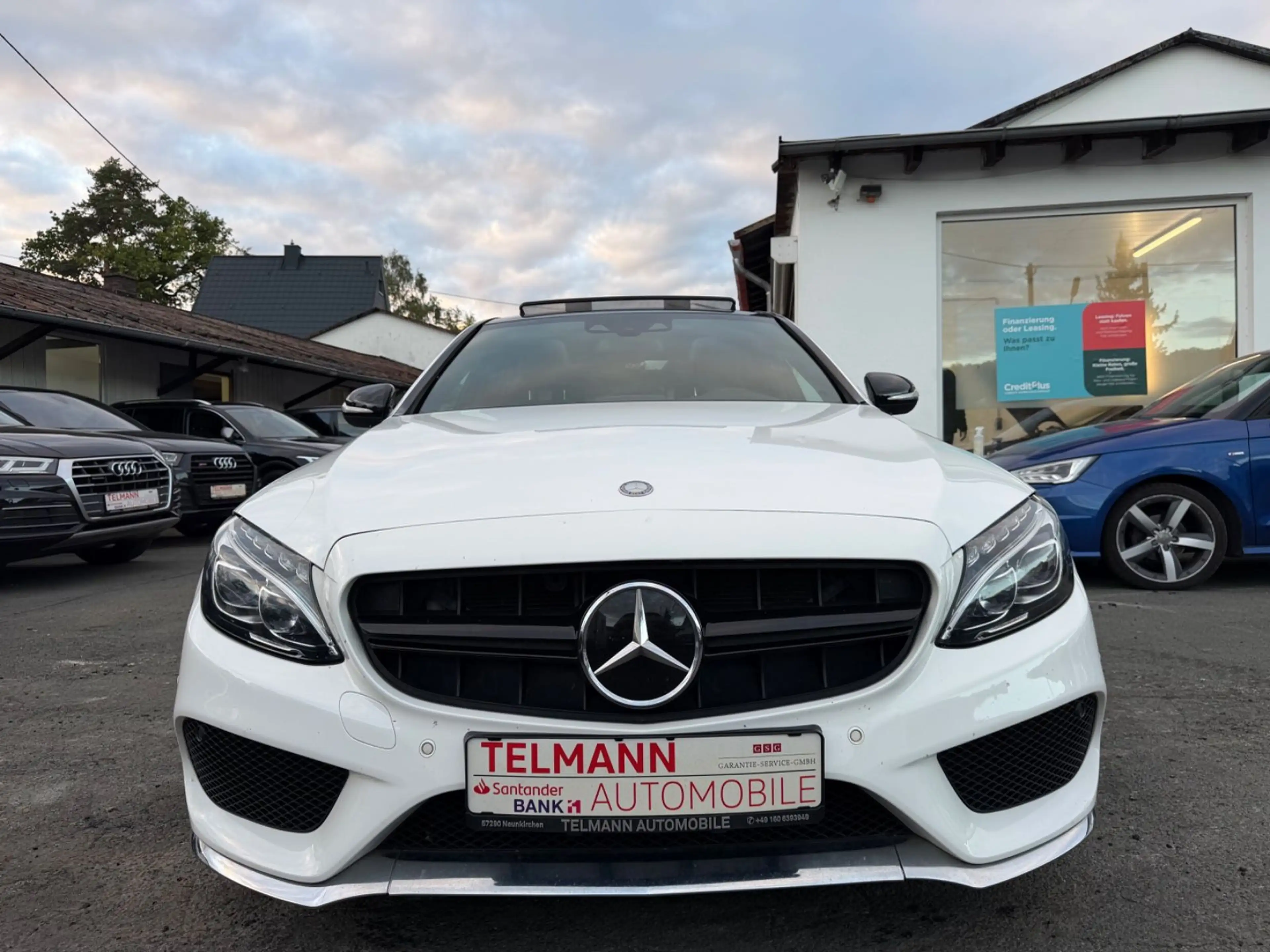 Mercedes-Benz C 400 C Limousine 4Matic/Pano-Dach/Burmester — photo 3