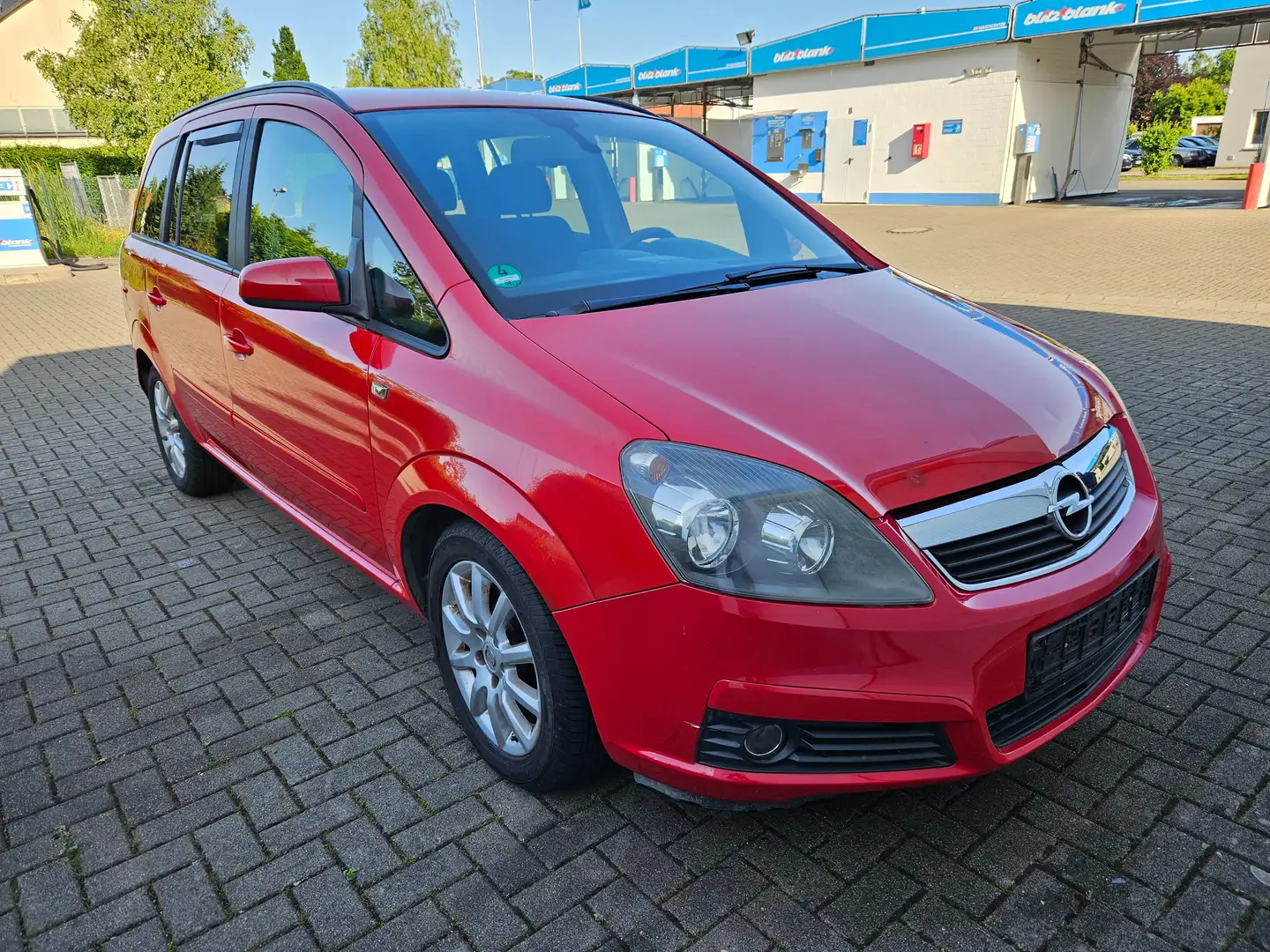 Opel Zafira 1,9 TDI,7Sitze,Automatik,TÜV neu,Zahnriemen Neu Rot - 1
