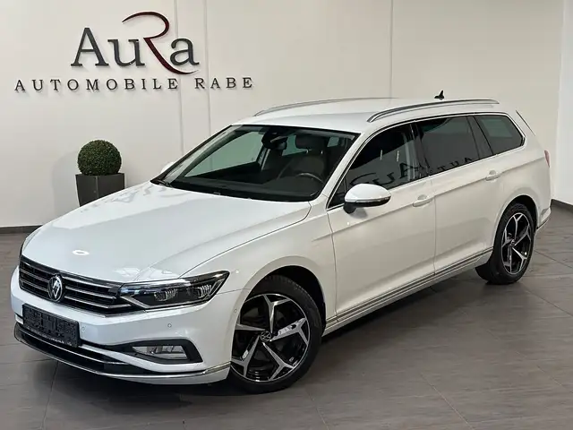 Volkswagen Passat view 2