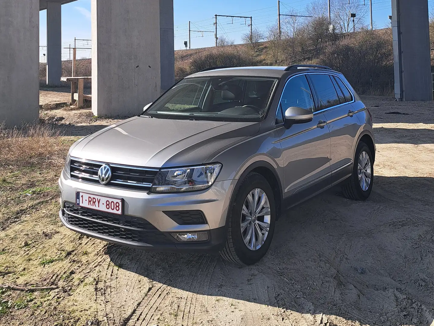 Volkswagen Tiguan Tiguan 1.5 TSI ACT OPF Comfortline Zilver - 1