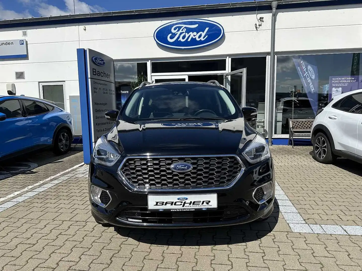 Ford Kuga 1.5 EcoBoost Vignale *LEDER*NAVI*XENON Noir - 2