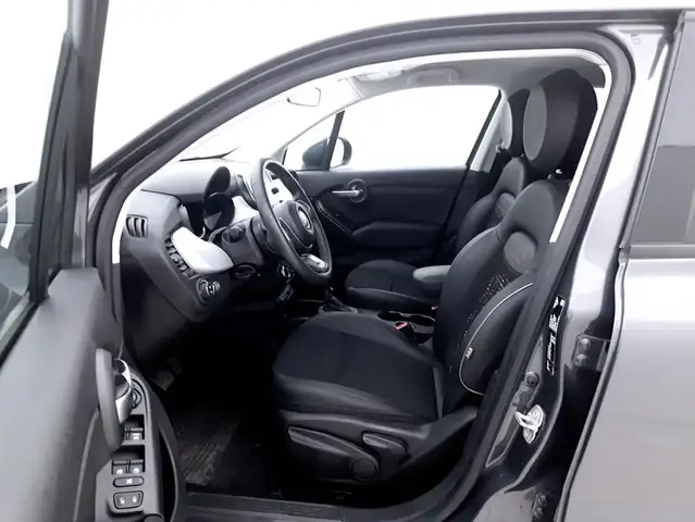 Fiat 500x view 10