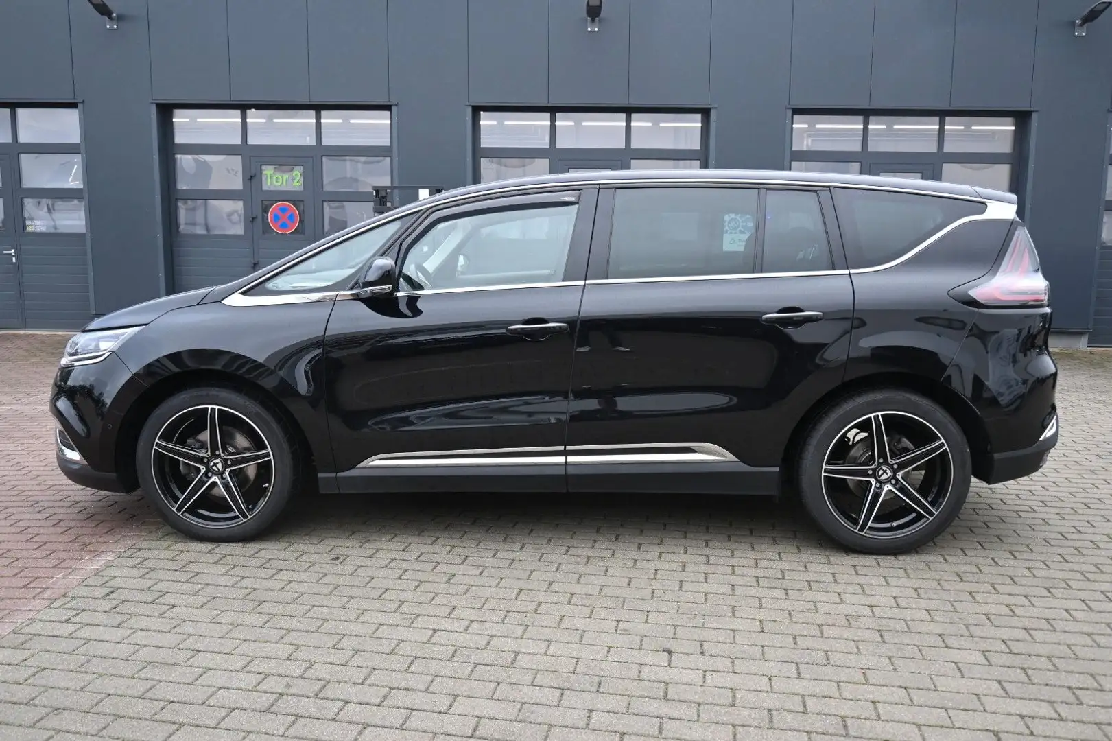 Renault Espace V 1.6 Autom. Intens*NAVI*RFK*BLIS*AHK Zwart - 2