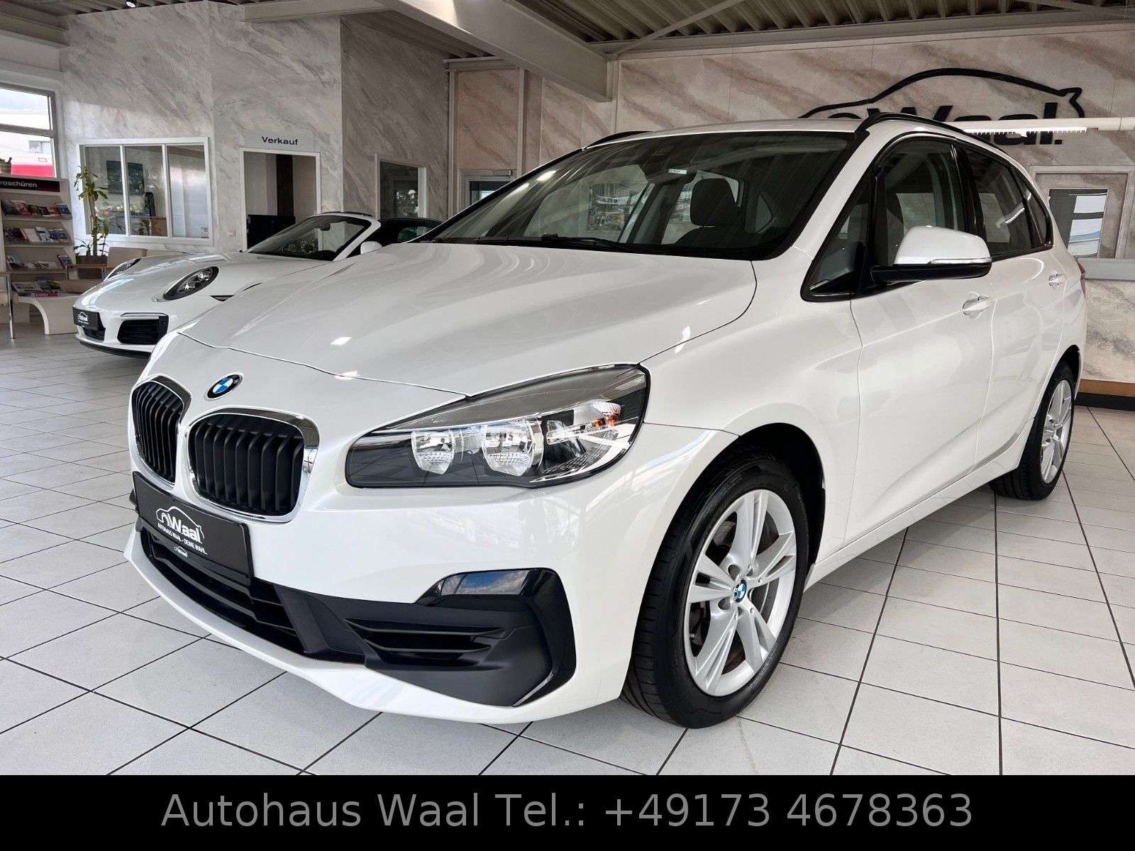 BMW 218