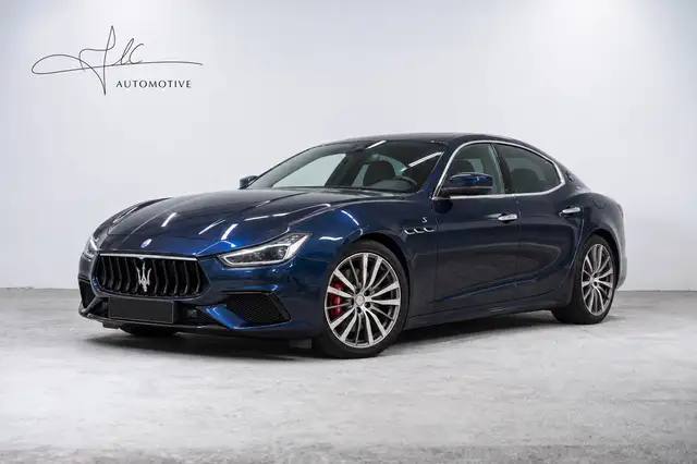 Maserati Ghibli (M157) Modena S Q4 - Blu Nobile, Carbone, TVA réc.