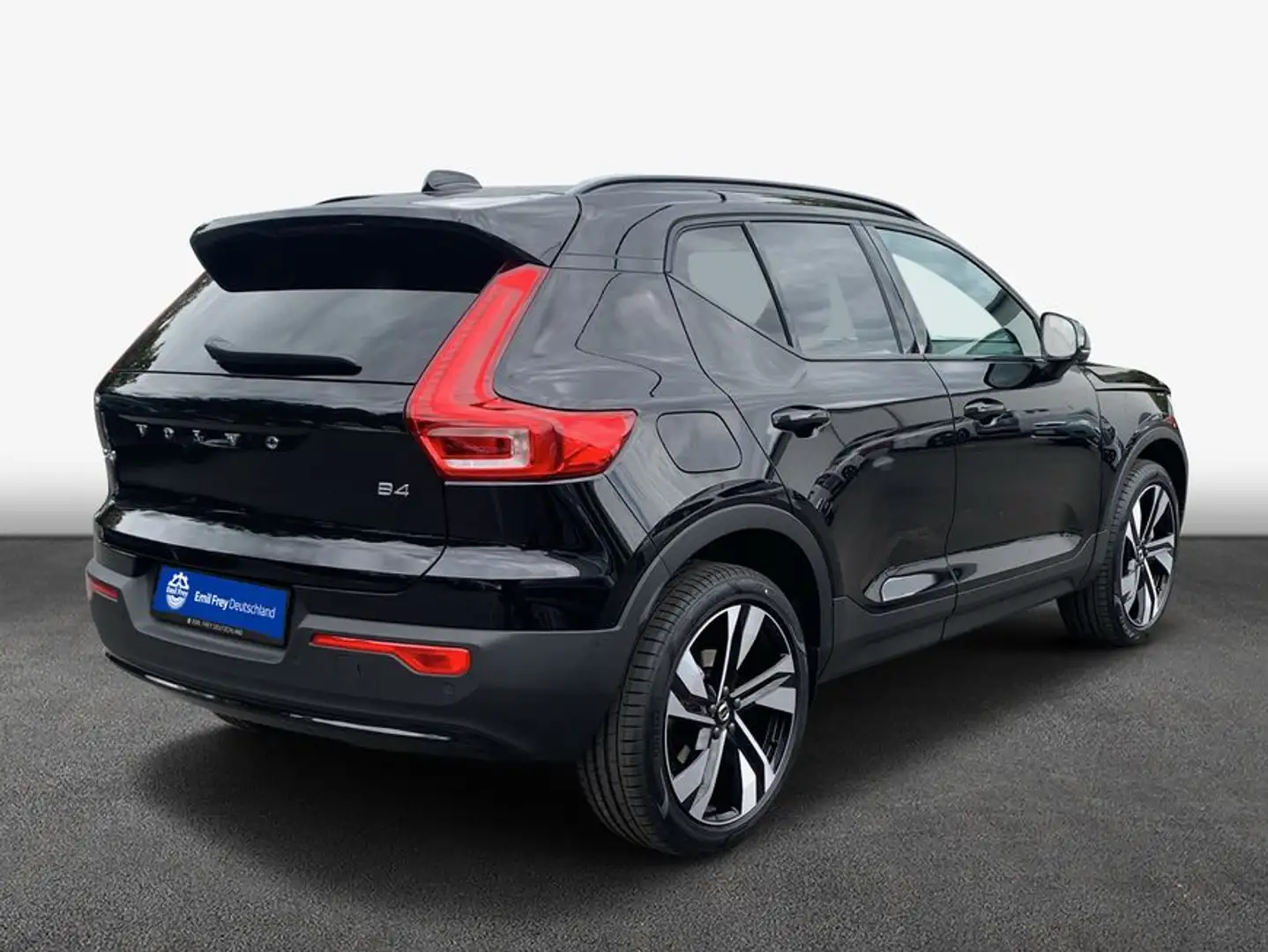 Volvo XC40 XC40 B4 B DKG Ultra Dark Schwarz - 2