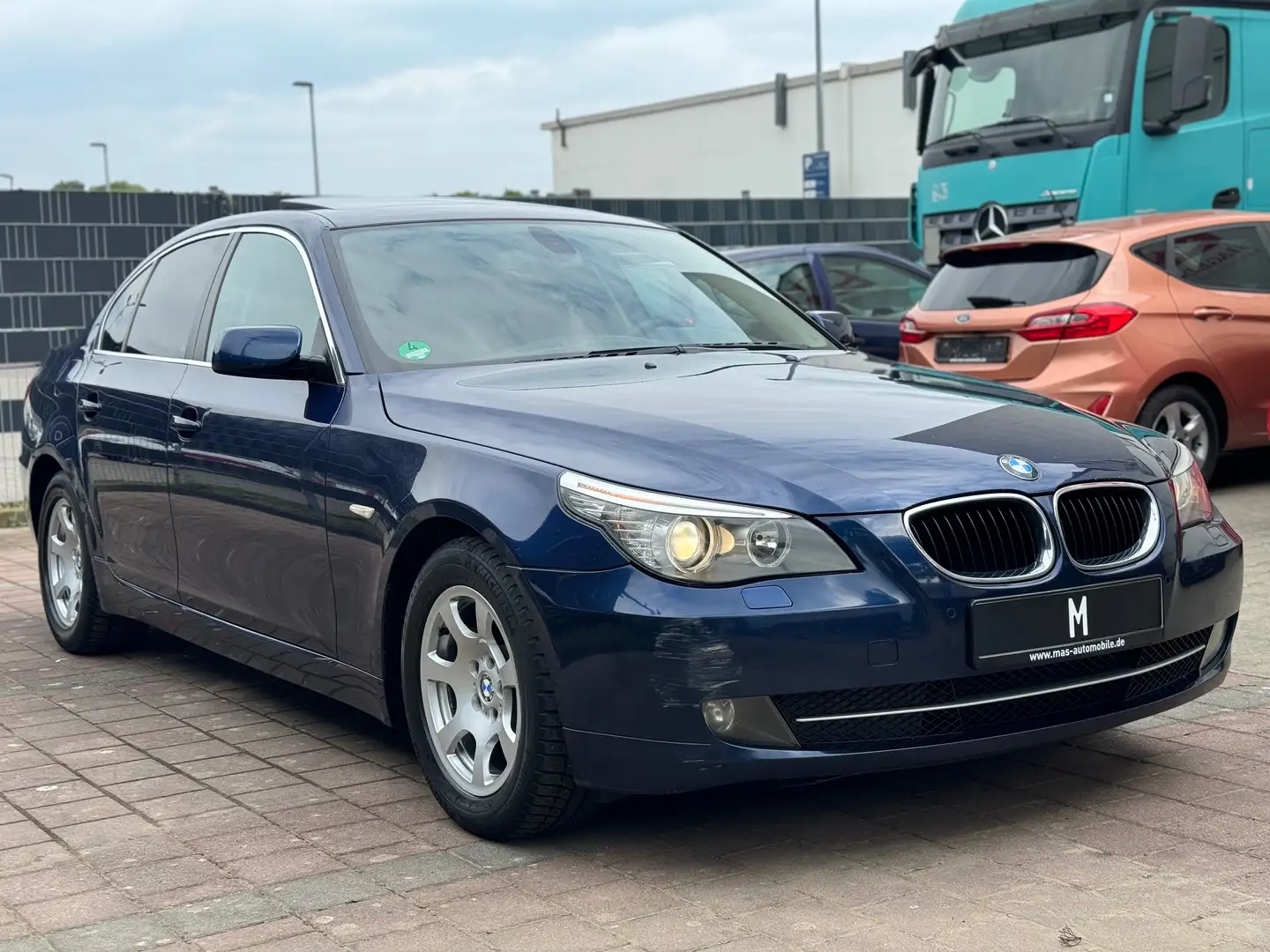 BMW 520 d Limousine NAVI/SCHIEBEDACH/PDC/TEMPOMAT Синий - 2