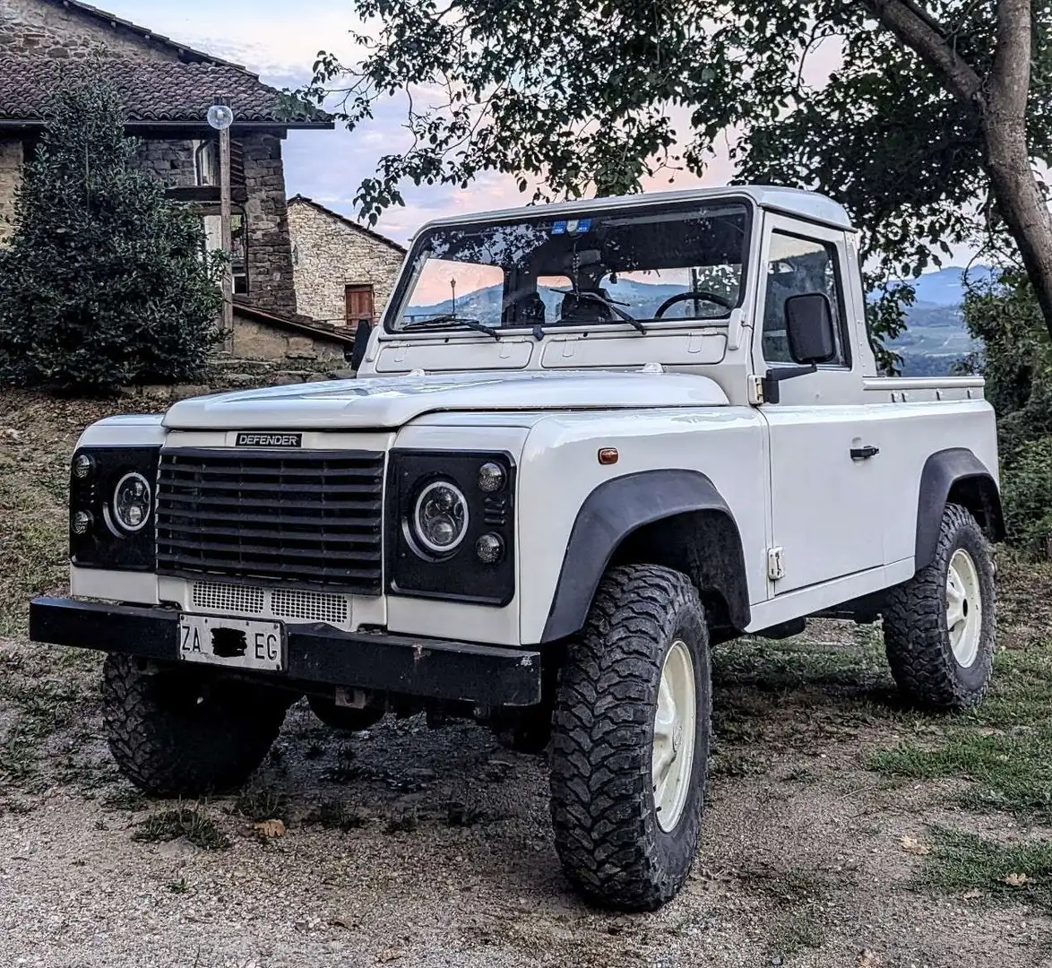 Land Rover Defender 90TDI Pick Up - 1