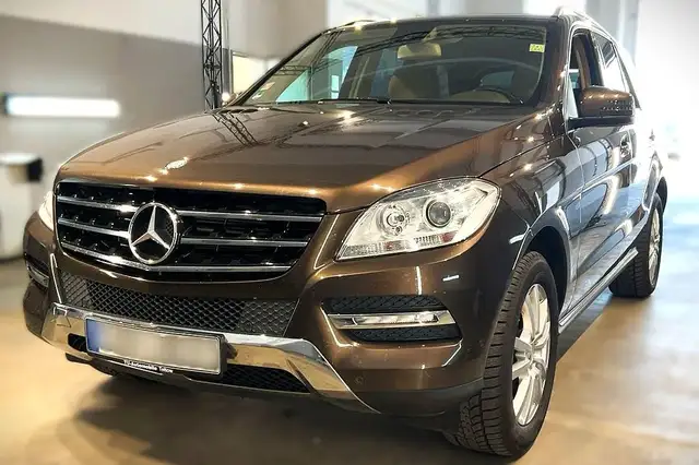 Mercedes-Benz ML 350 4Matic *Traum*Kamera*AHK*Deutsches-FZG*