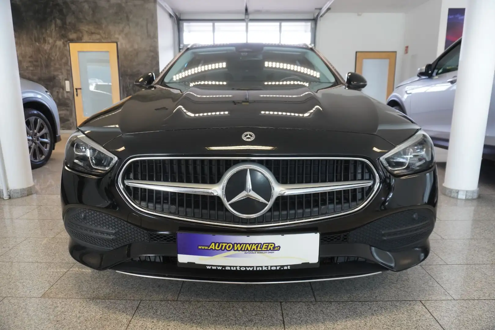 Mercedes-Benz C 200 C-Klasse C 200 d Avantgarde MY23/AHV/Sitzheizung Schwarz - 2