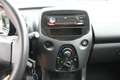 Toyota Aygo x - Klima, Radio, 4 Winterräder, Nur 22.600 KM Rot - thumbnail 15