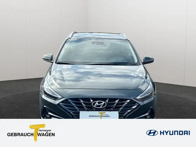 Hyundai I30 view 2