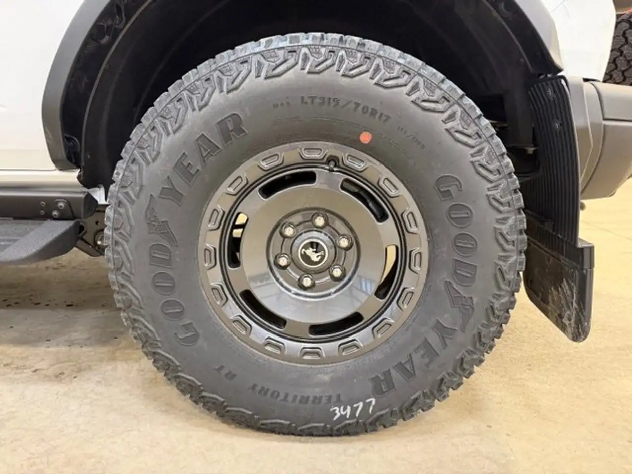 Ford Bronco снимка Ford Bronco