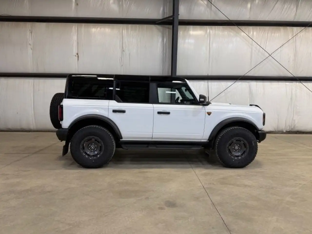 Ford Bronco снимка Ford Bronco