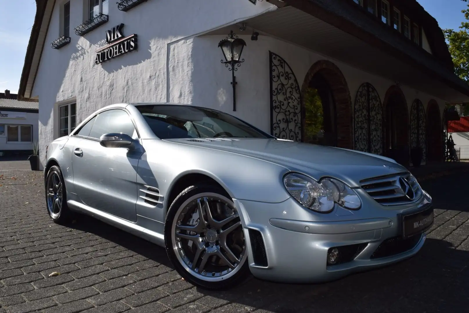 Mercedes-Benz SL 65 AMG **AMG-Optik Styling-Paket 1** Stříbrná - 2