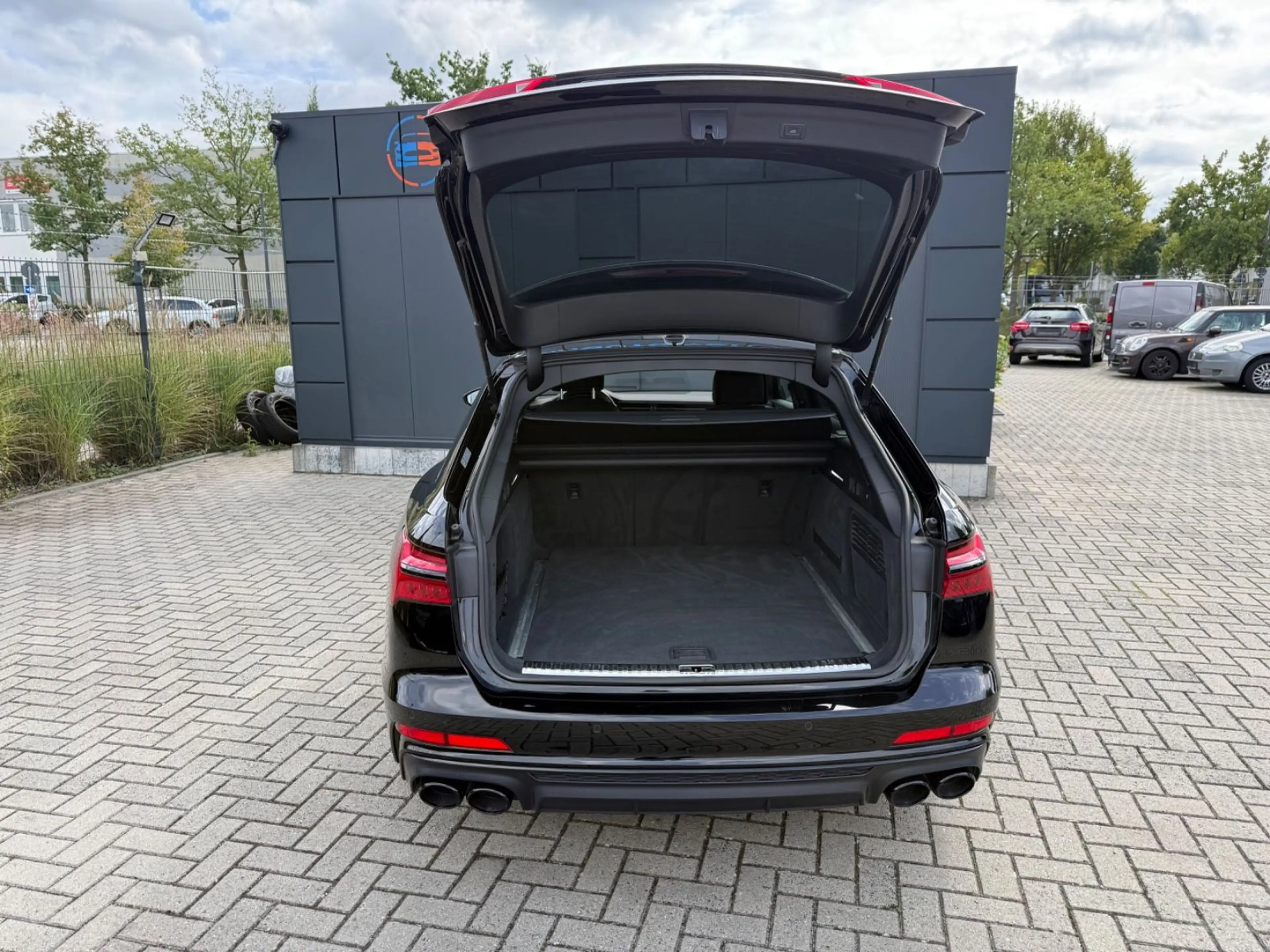 Audi S6 Avant 3.0 TDI quattro — photo 9