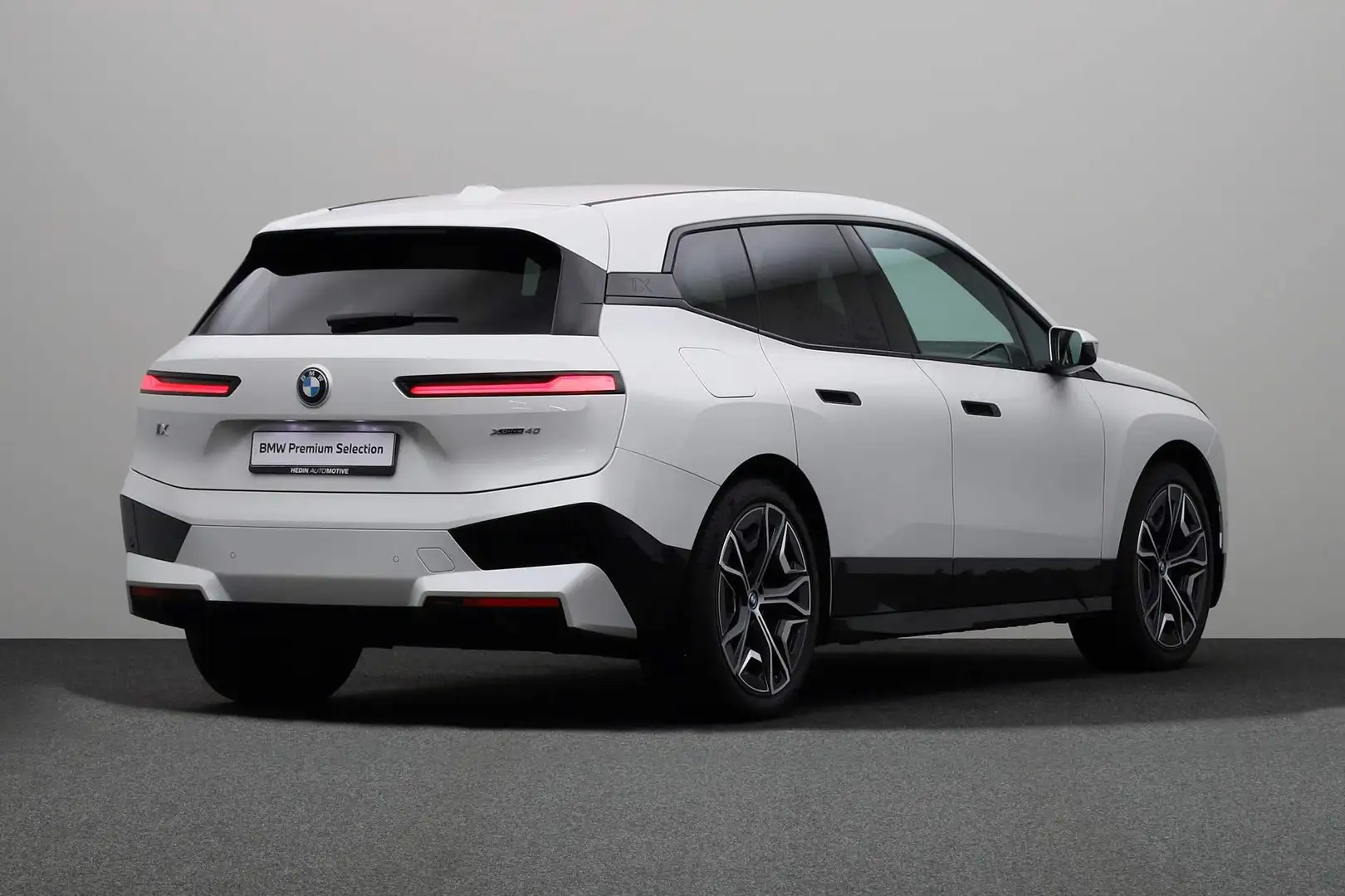 BMW iX xDrive40 Business Edition Plus 77 kWh | DAB-Tuner Wit - 2
