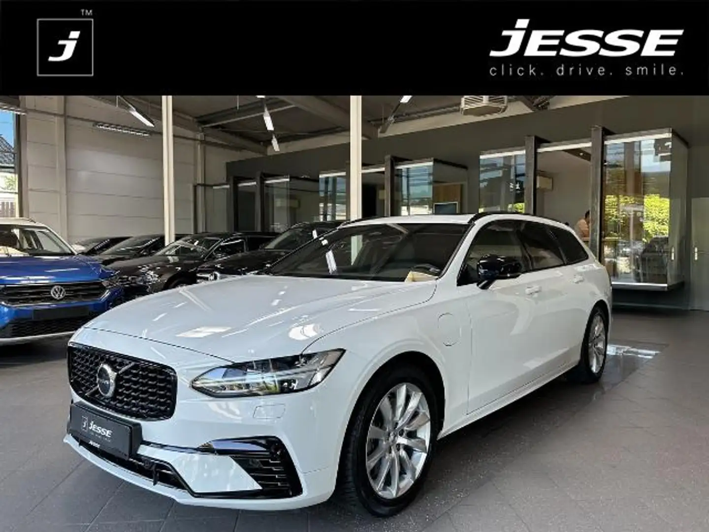 Volvo V90 T6 Recharge AWD R Design LED Pano H&K AHK Weiß - 1