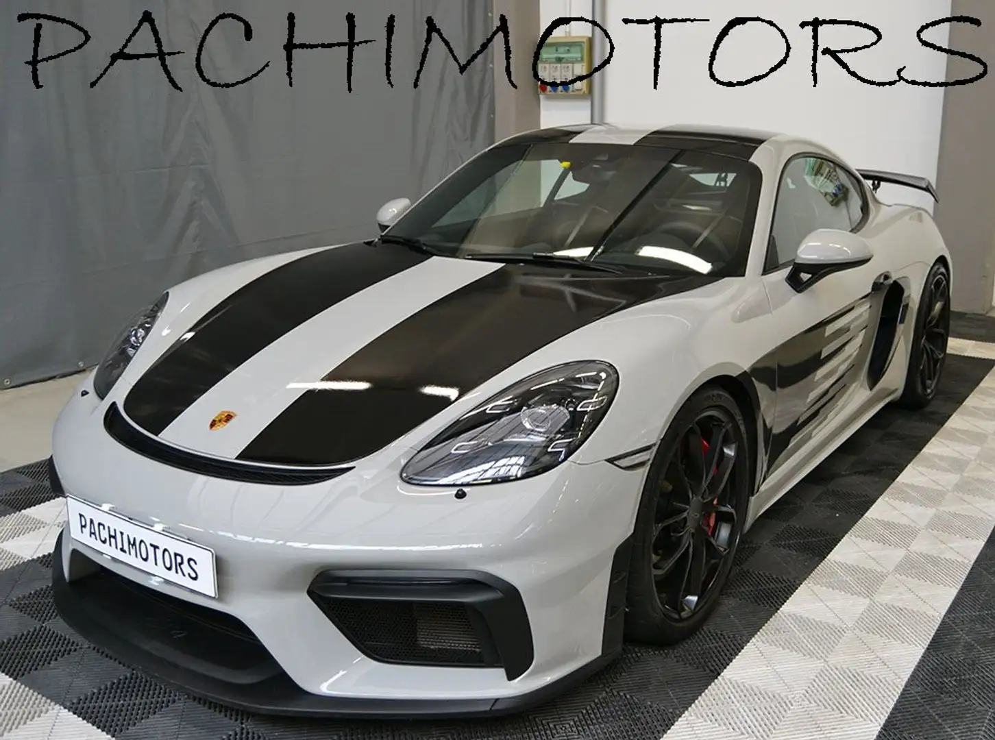 Porsche 718 Cayman 4.0 GT4 Pdk-Approved 01/2026-Bolli 04/2026 Gris - 1