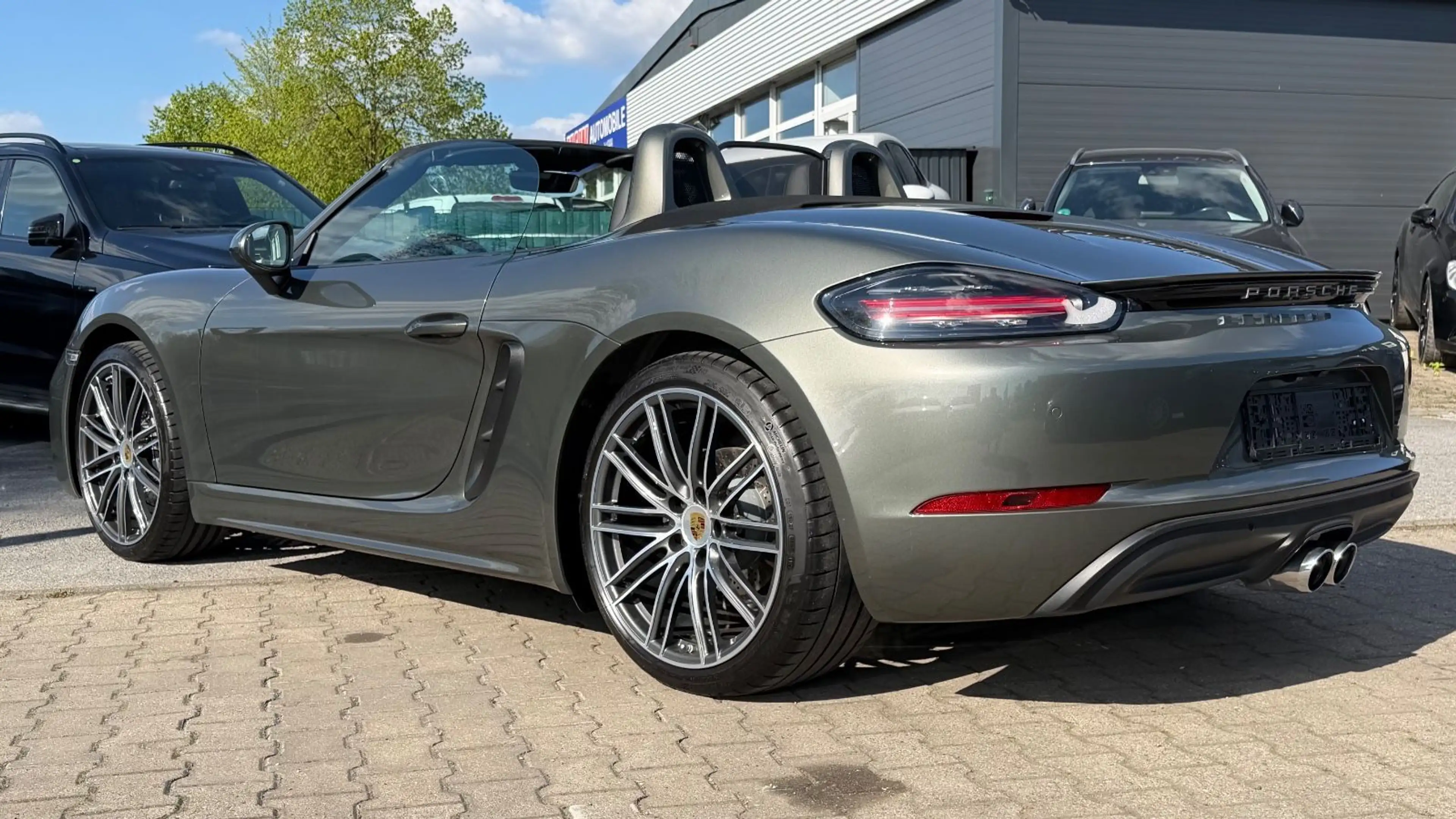 Porsche Boxster 718 Boxster|CHRONO|PDK|SITZB|KAM — photo 11